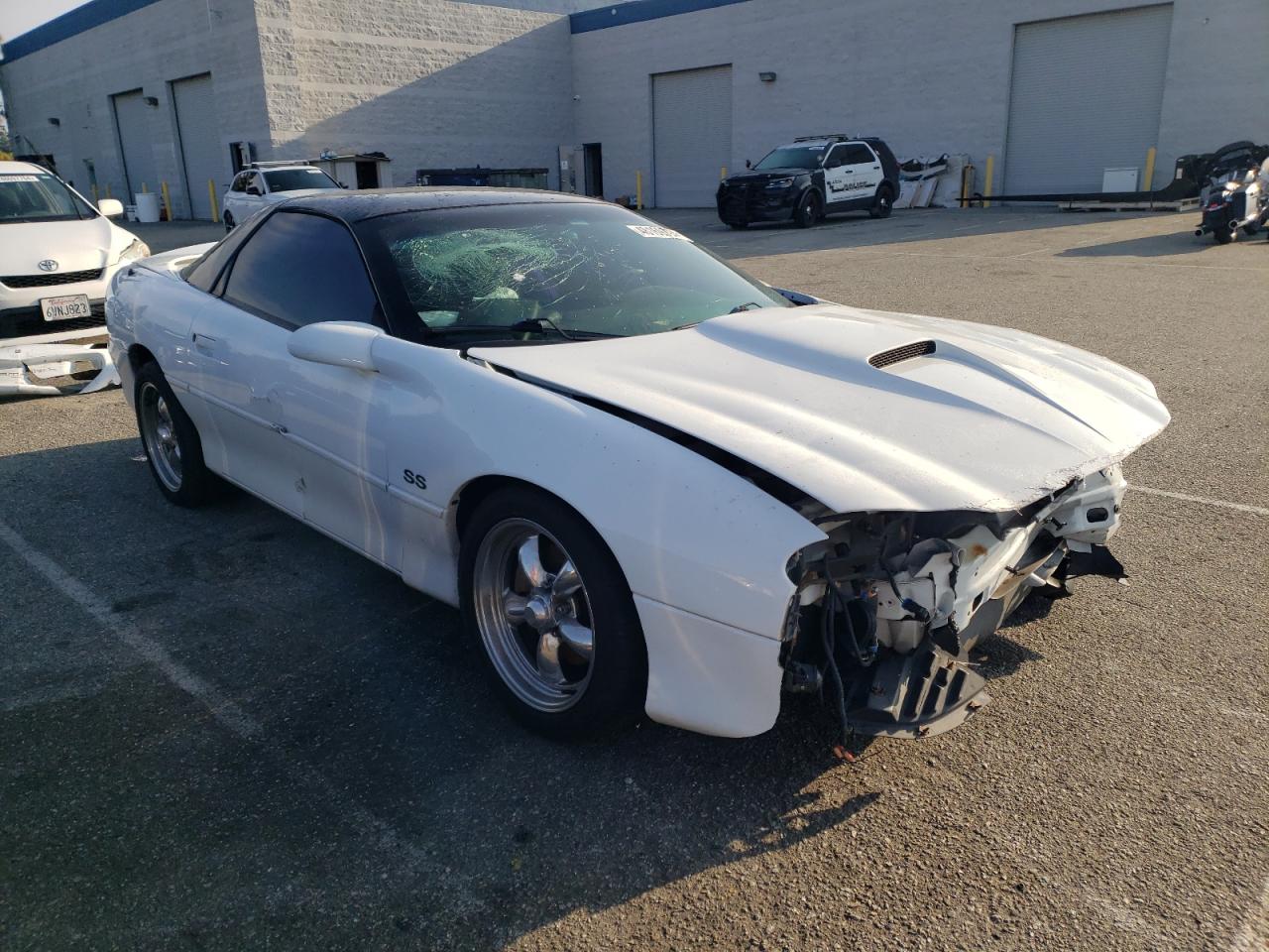 Photo 3 VIN: 2G1FP22G512135317 - CHEVROLET CAMARO 