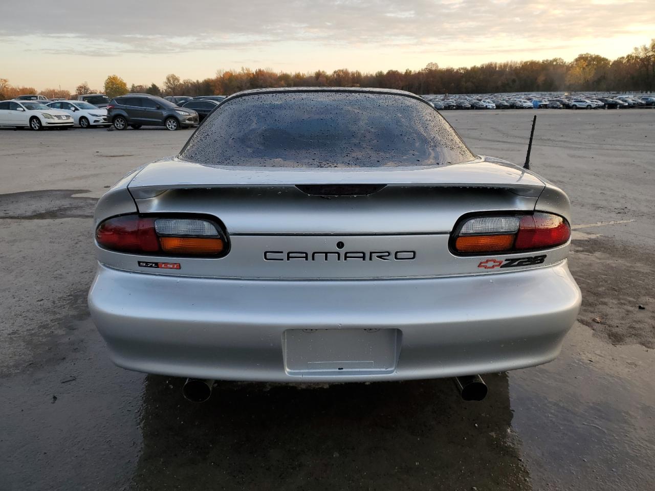 Photo 5 VIN: 2G1FP22G522137022 - CHEVROLET CAMARO 