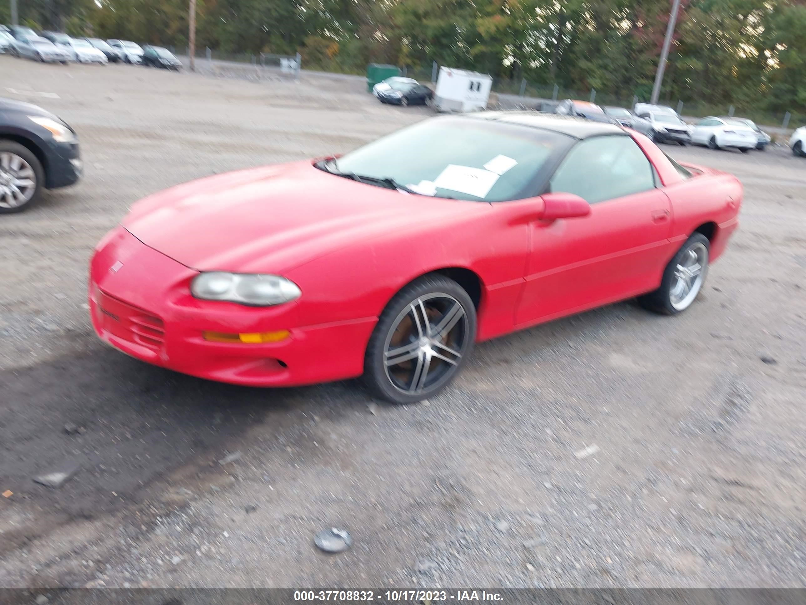 Photo 1 VIN: 2G1FP22K2X2124563 - CHEVROLET CAMARO 