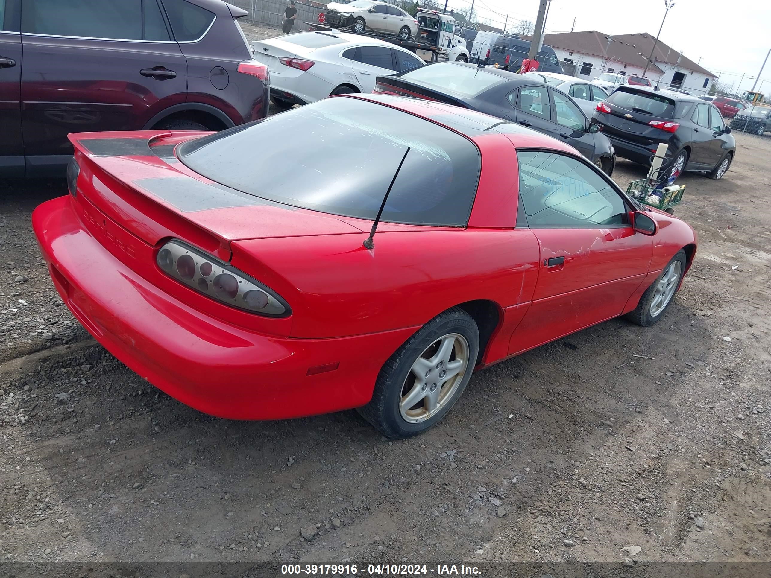 Photo 3 VIN: 2G1FP22K6V2132520 - CHEVROLET CAMARO 