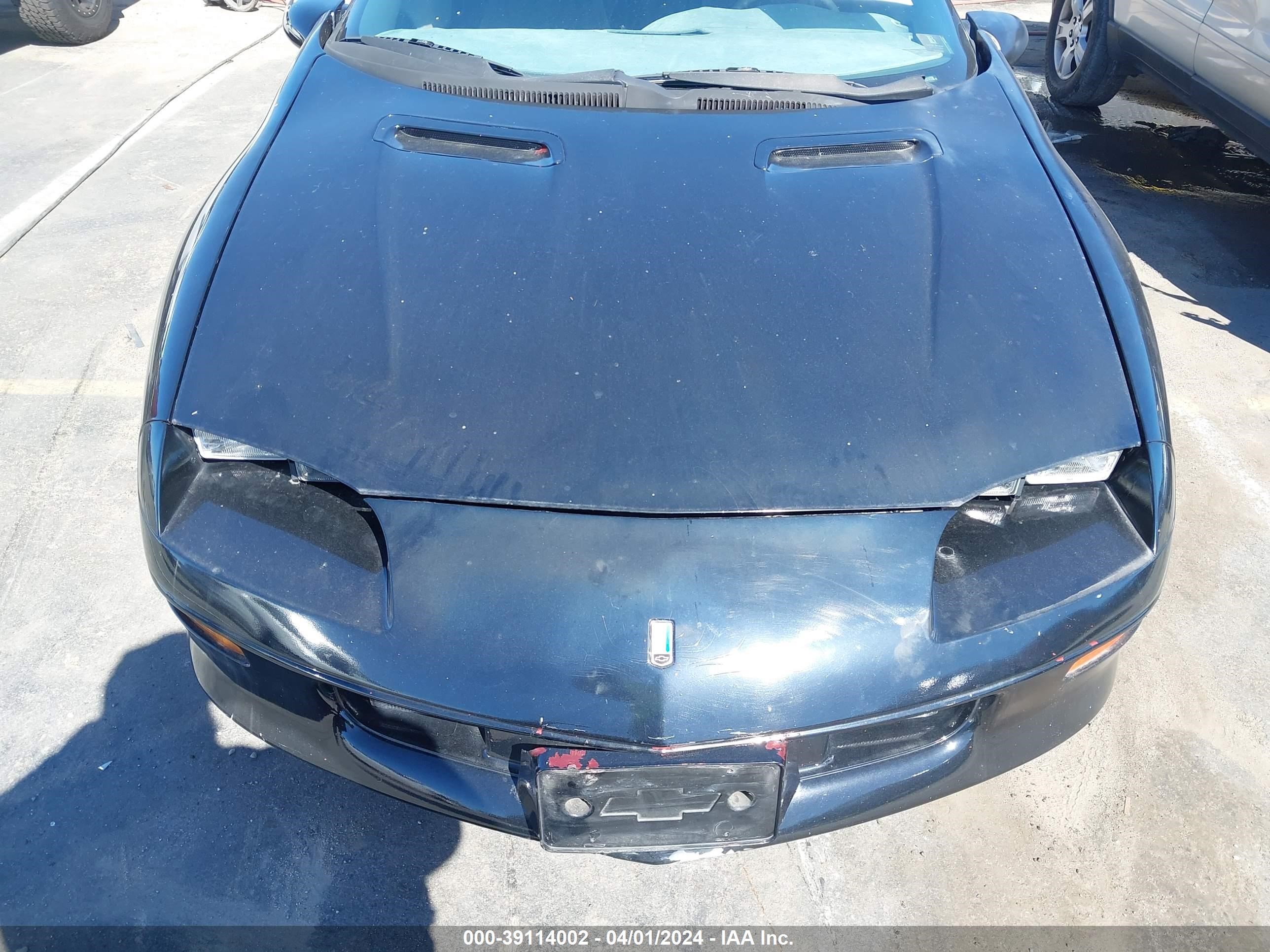 Photo 5 VIN: 2G1FP22KXT2137328 - CHEVROLET CAMARO 