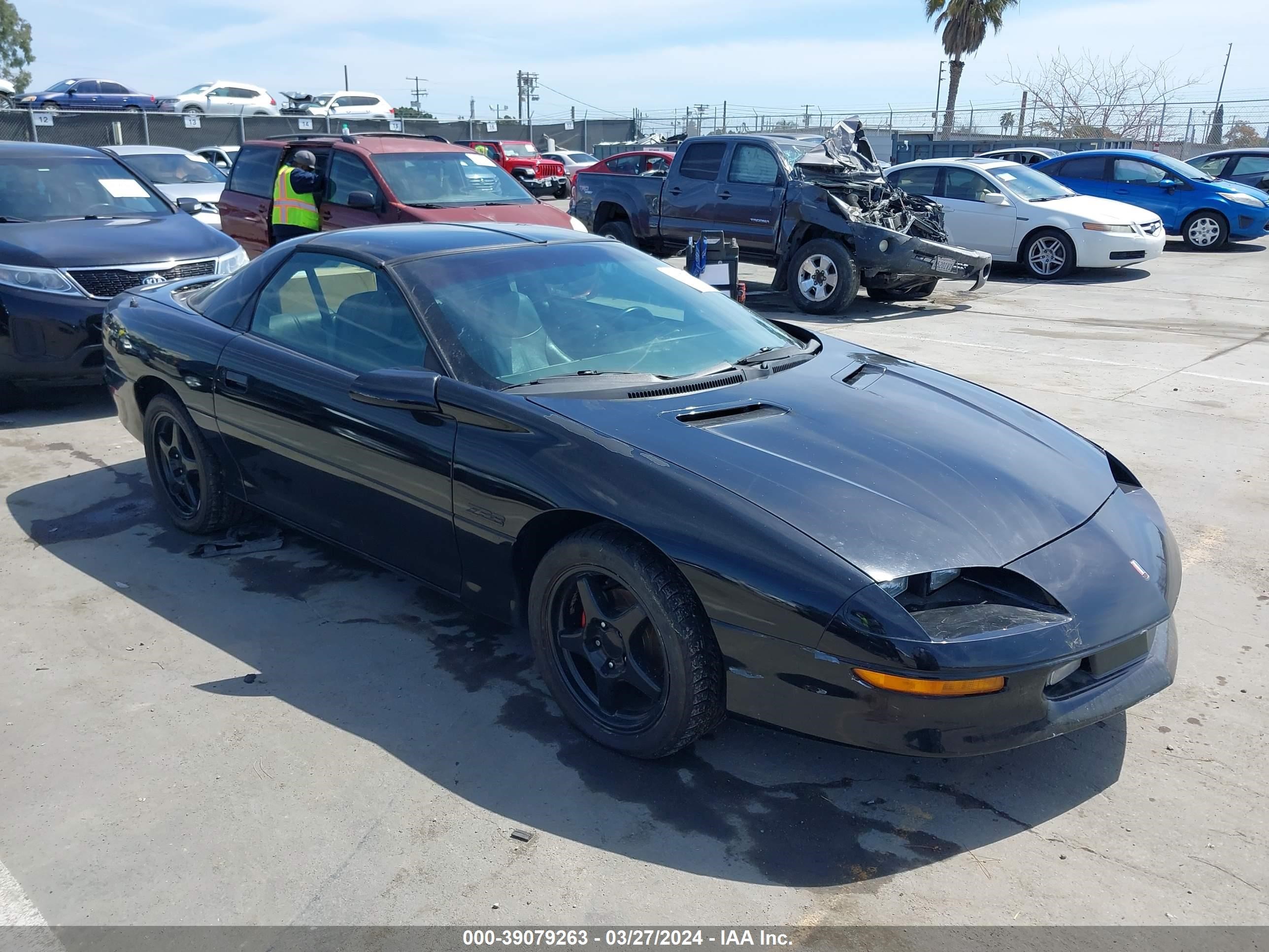 Photo 0 VIN: 2G1FP22P4T2156033 - CHEVROLET CAMARO 