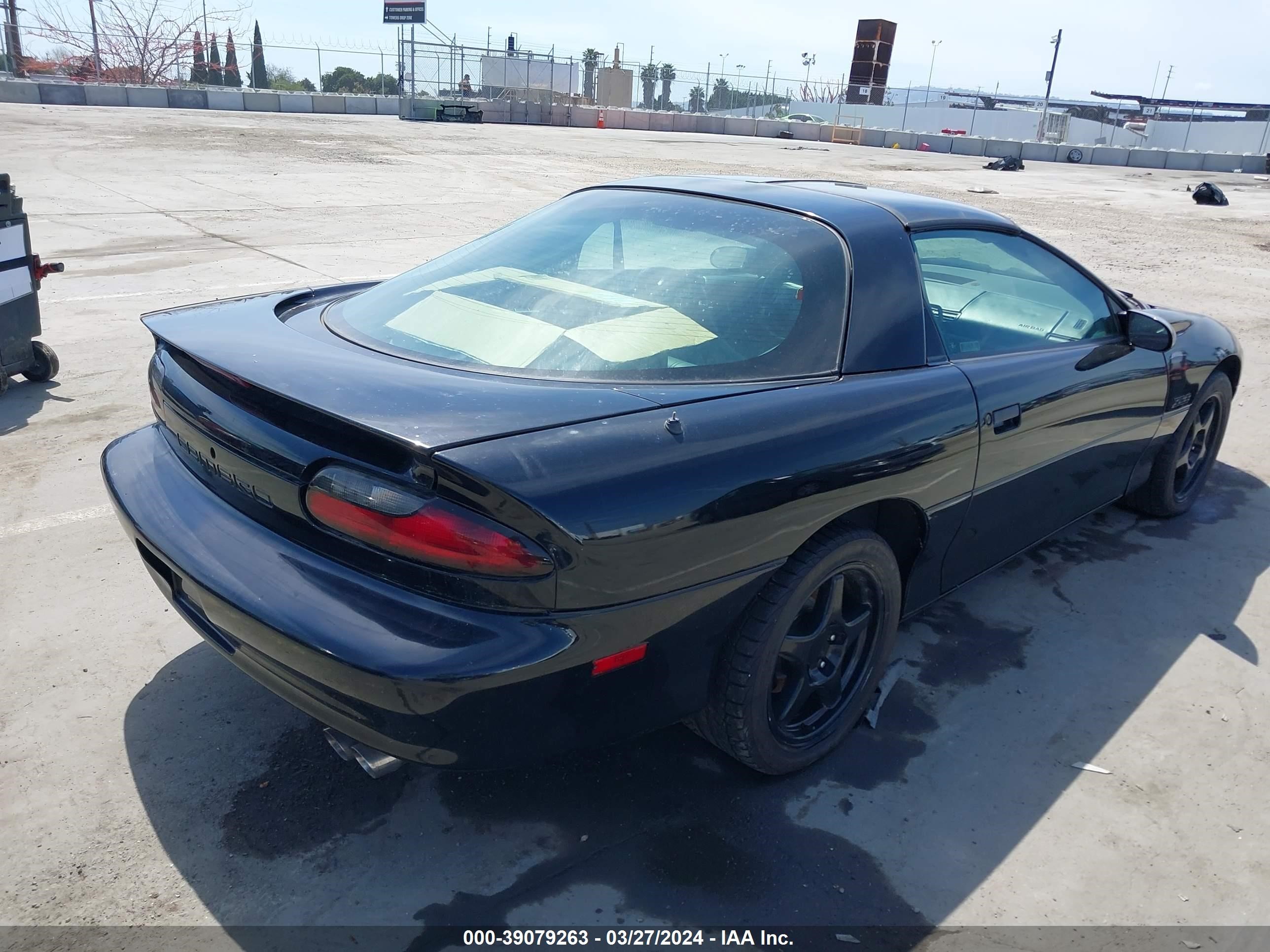 Photo 3 VIN: 2G1FP22P4T2156033 - CHEVROLET CAMARO 