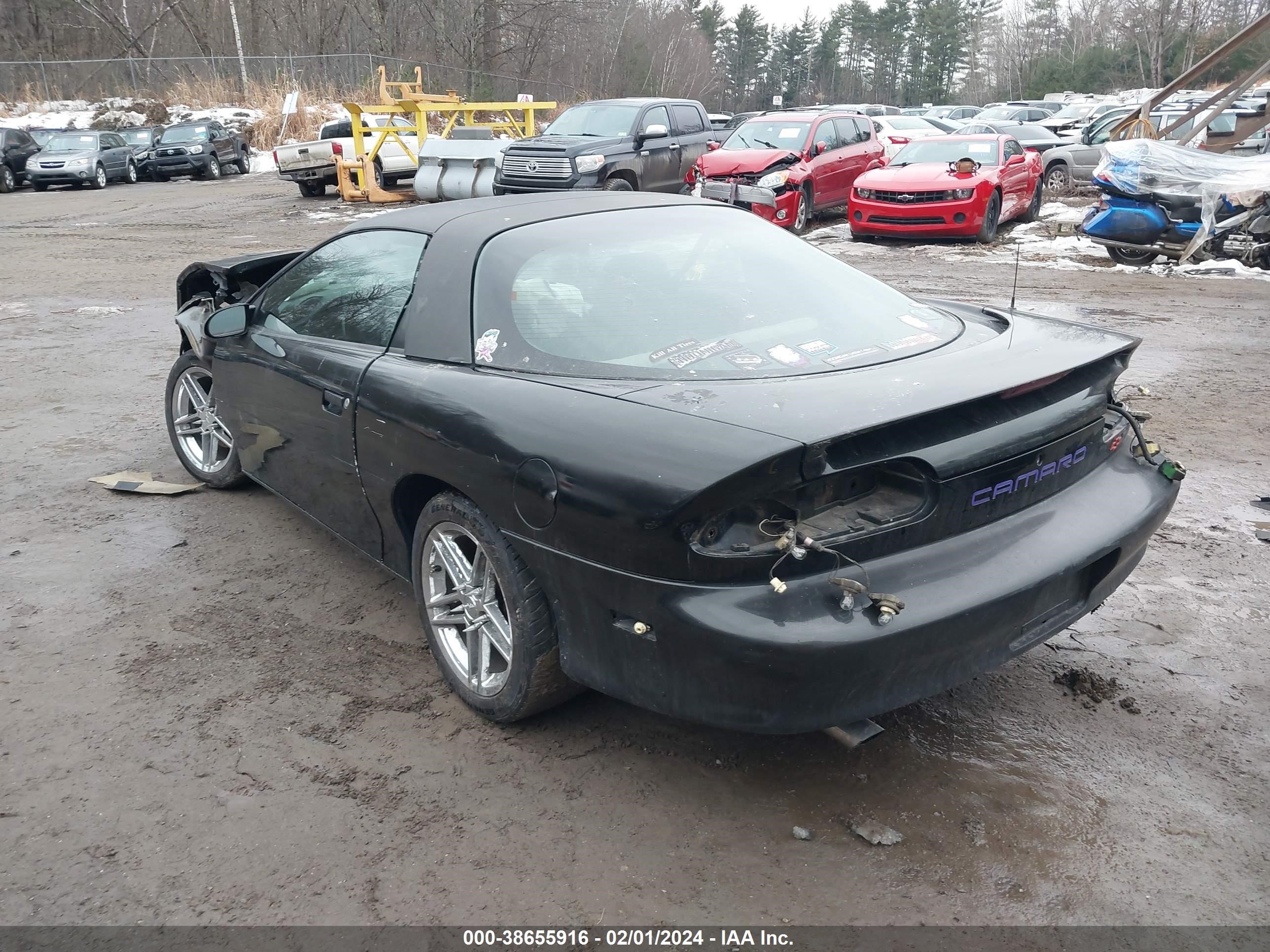 Photo 2 VIN: 2G1FP22P7R2151675 - CHEVROLET CAMARO 