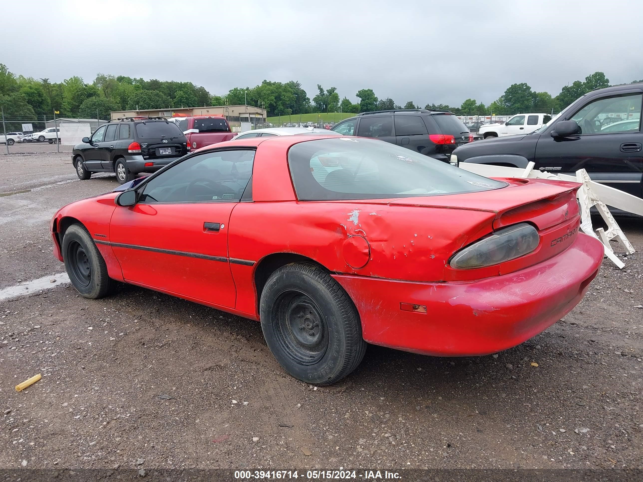 Photo 2 VIN: 2G1FP22S8R2155433 - CHEVROLET CAMARO 