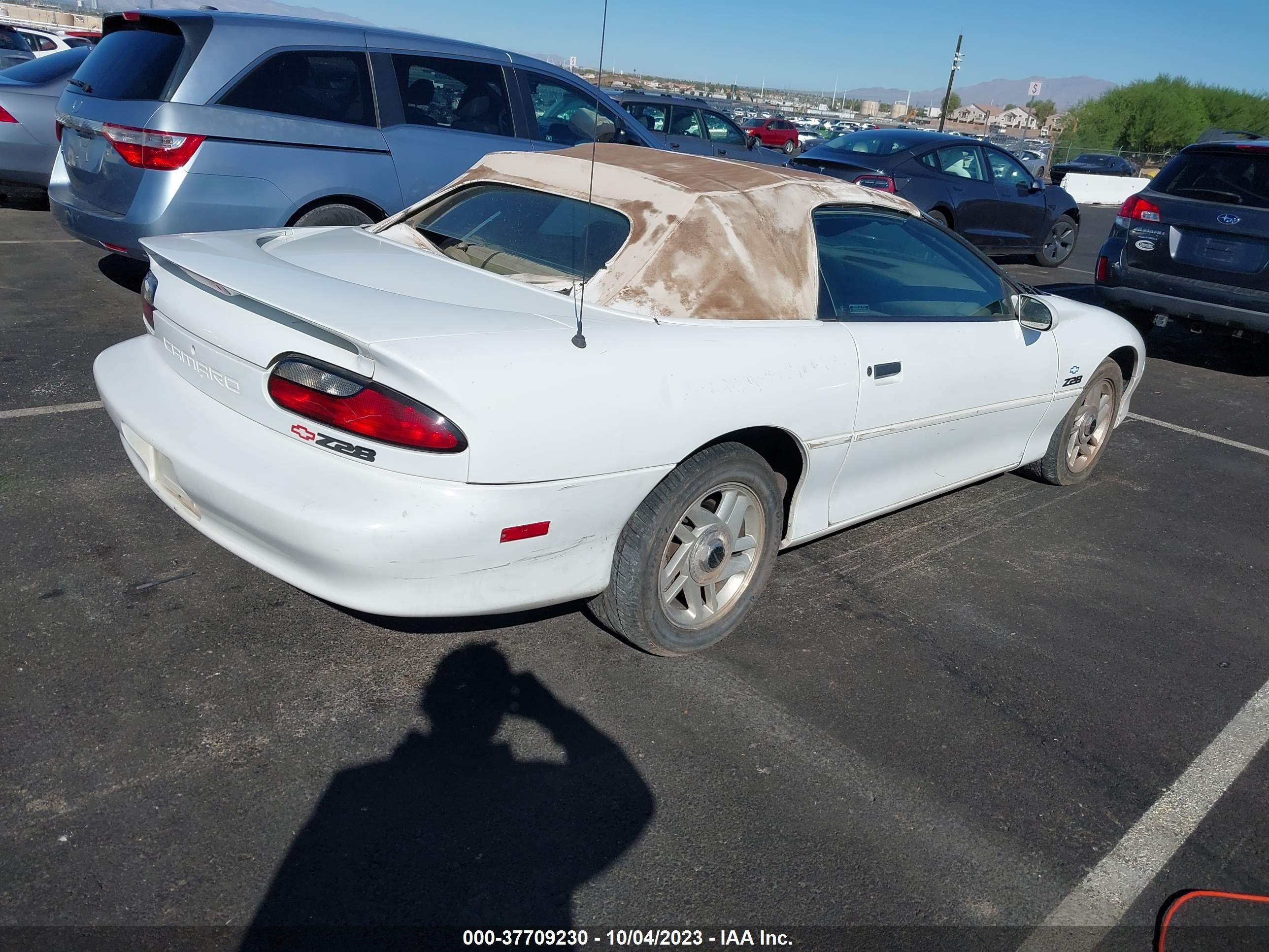 Photo 3 VIN: 2G1FP32P7T2161586 - CHEVROLET CAMARO 