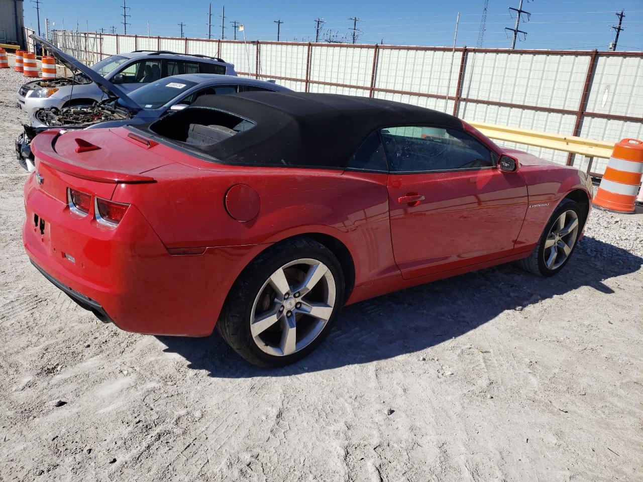 Photo 2 VIN: 2G1FT3DW1C9153006 - CHEVROLET CAMARO 