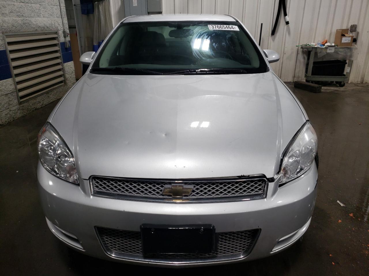 Photo 4 VIN: 2G1WA5E32D1180835 - CHEVROLET IMPALA 