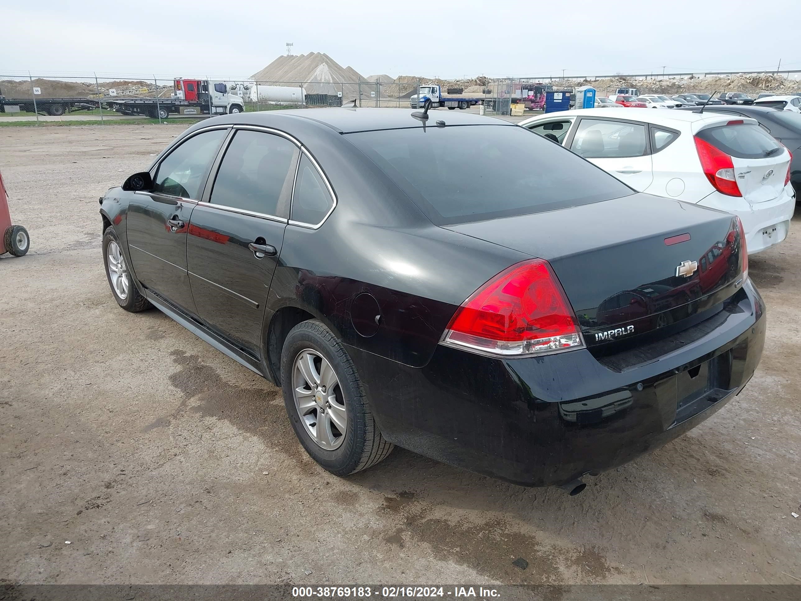 Photo 2 VIN: 2G1WA5E33E1181834 - CHEVROLET IMPALA 