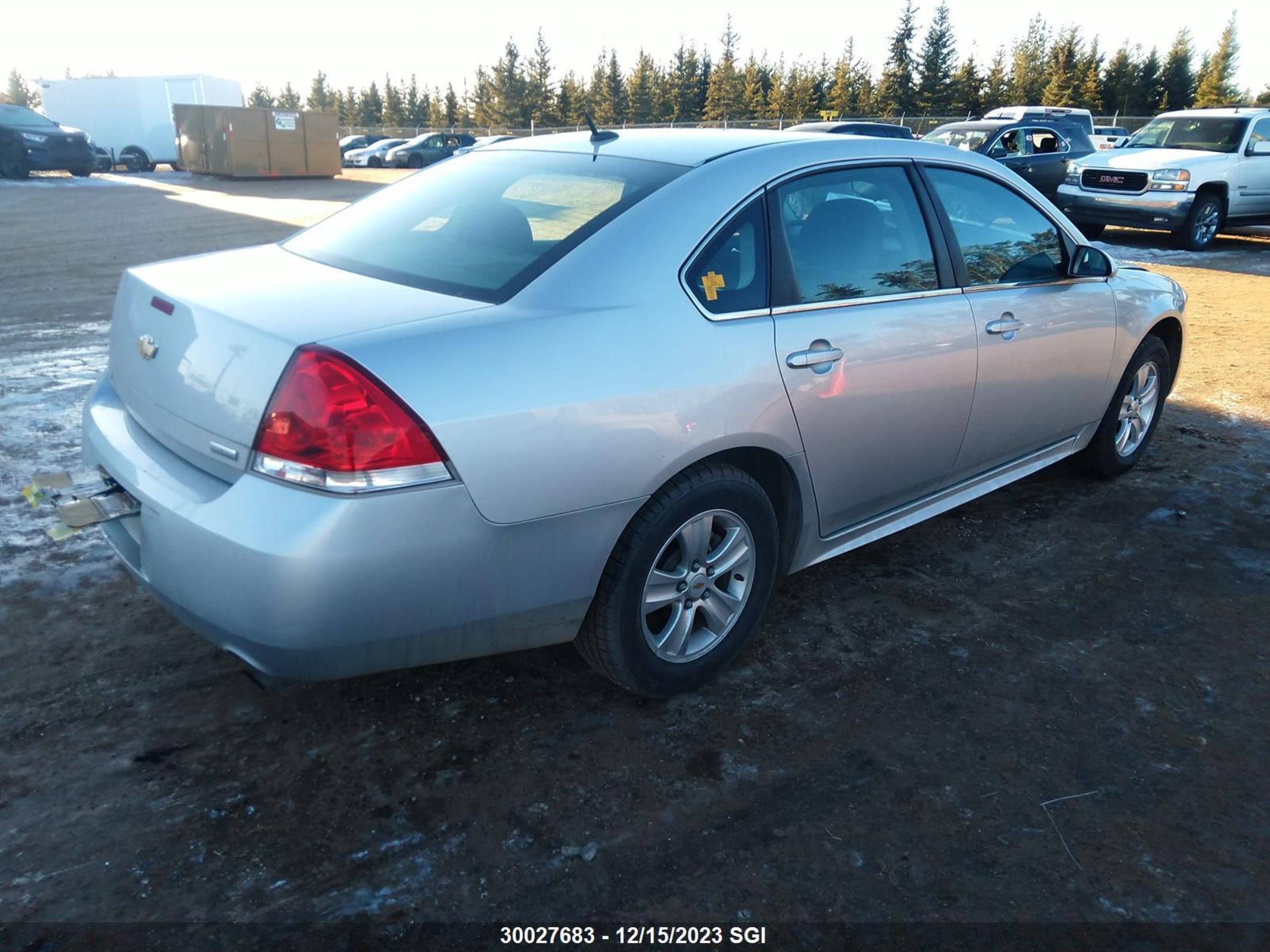 Photo 3 VIN: 2G1WA5E34D1249010 - CHEVROLET IMPALA 