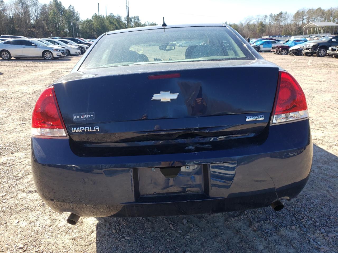 Photo 5 VIN: 2G1WA5E35C1165762 - CHEVROLET IMPALA 