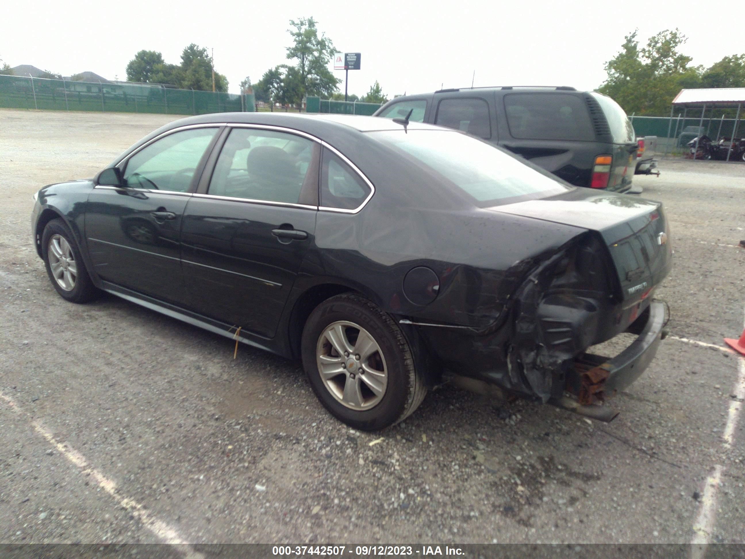 Photo 2 VIN: 2G1WA5E3XF1121373 - CHEVROLET IMPALA 