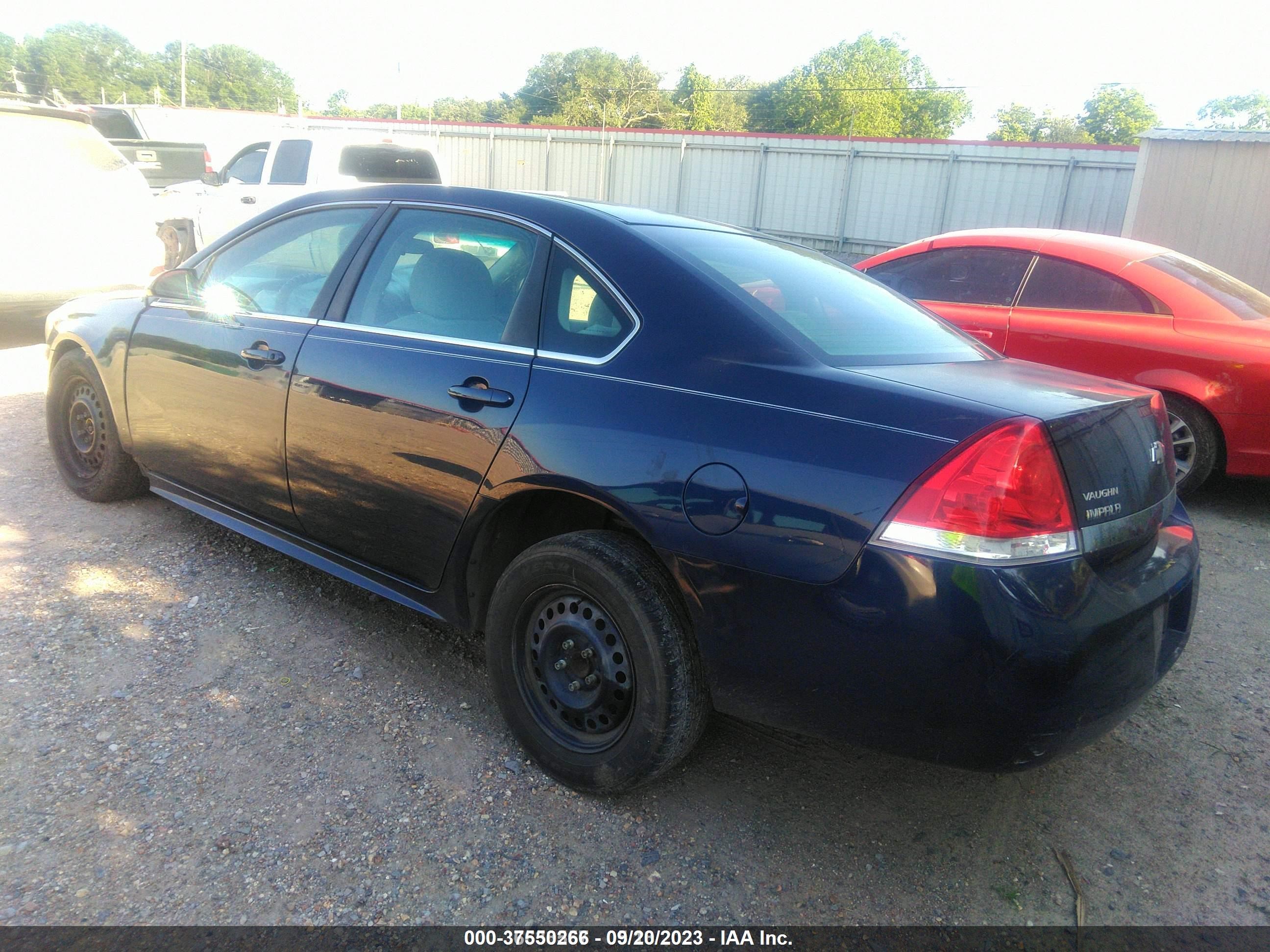 Photo 2 VIN: 2G1WA5EK0A1172395 - CHEVROLET IMPALA 