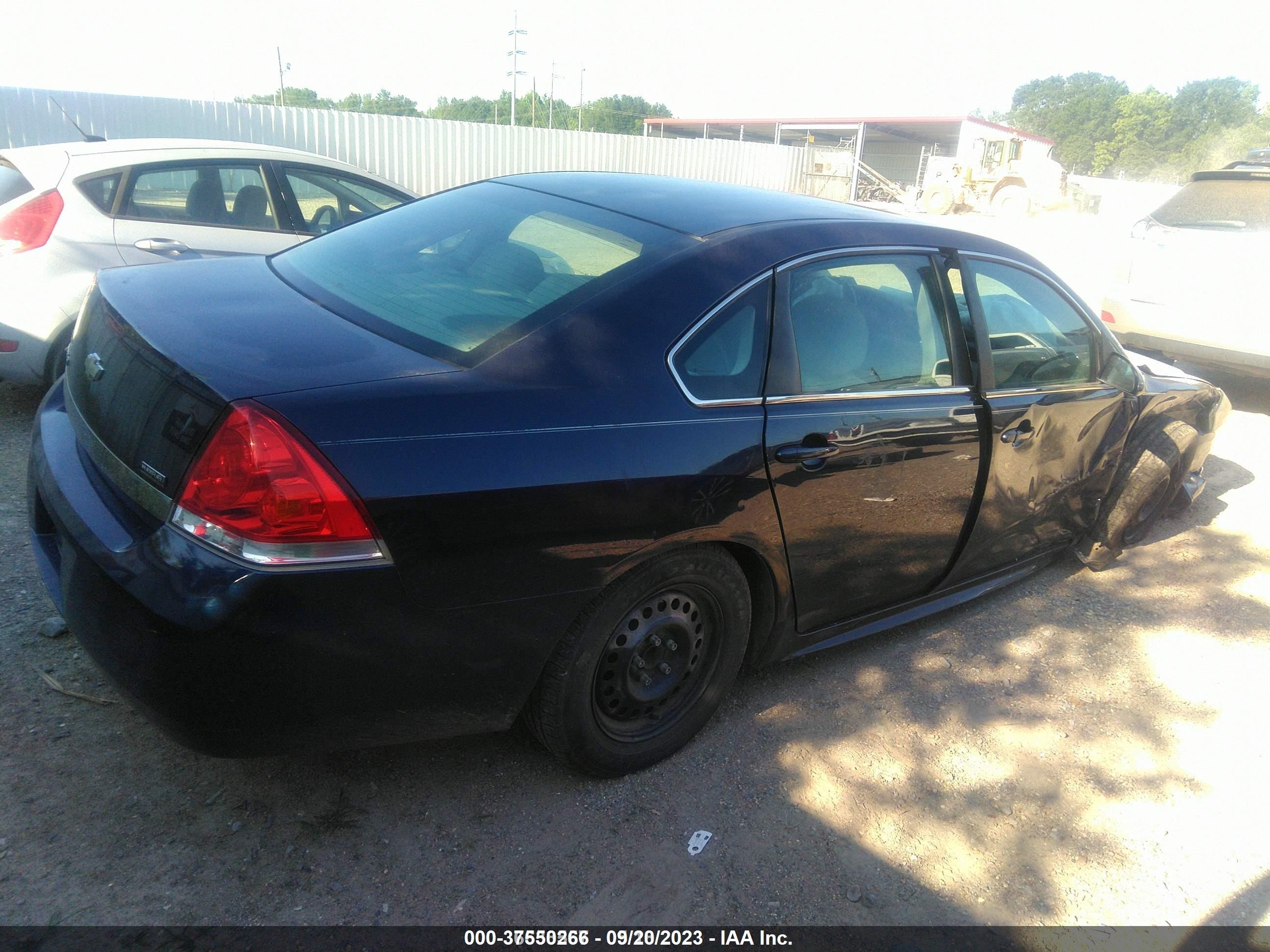 Photo 3 VIN: 2G1WA5EK0A1172395 - CHEVROLET IMPALA 