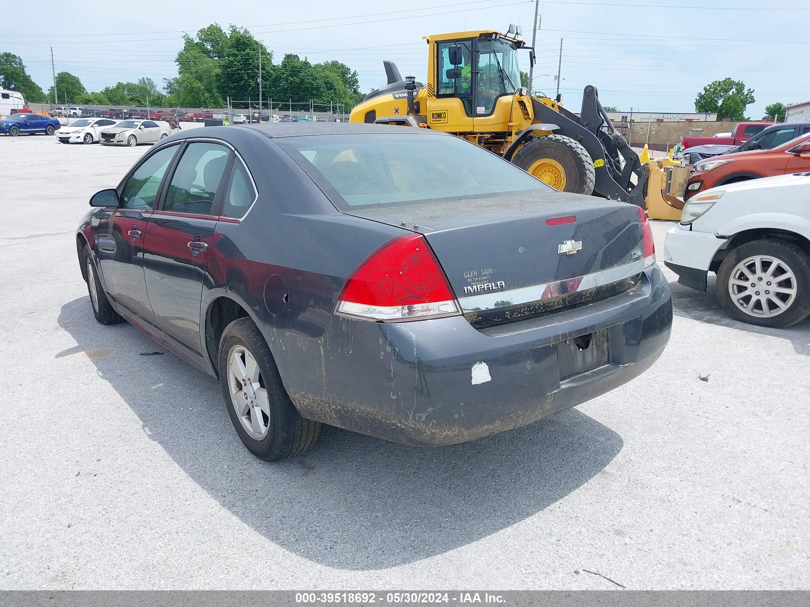 Photo 2 VIN: 2G1WA5EK2A1108052 - CHEVROLET IMPALA 