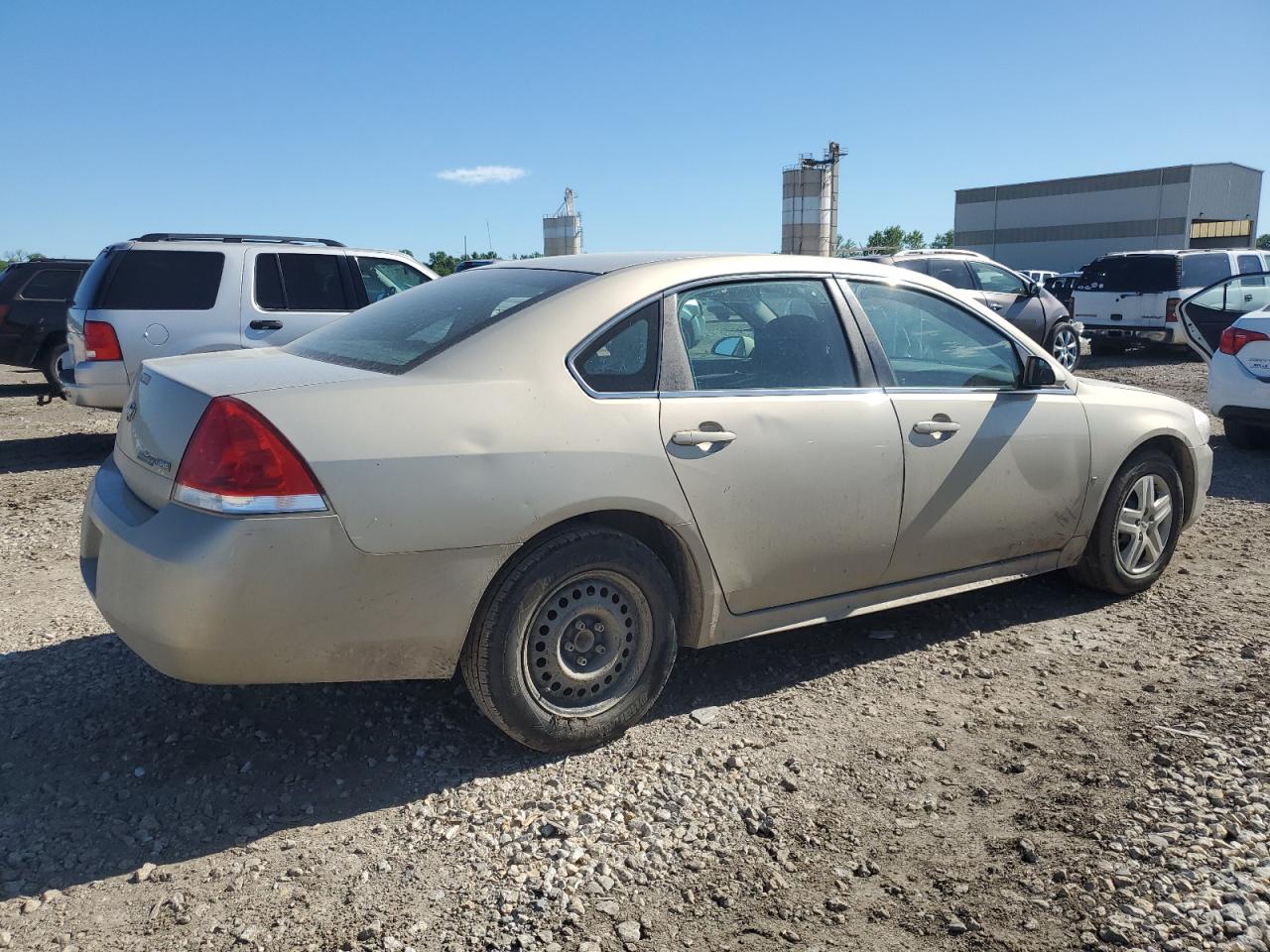 Photo 2 VIN: 2G1WA5EK9A1111434 - CHEVROLET IMPALA 