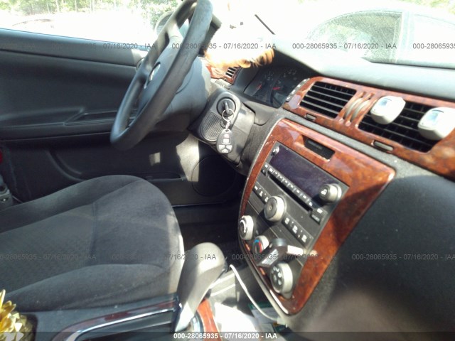 Photo 4 VIN: 2G1WA5EKXB1200835 - CHEVROLET IMPALA 