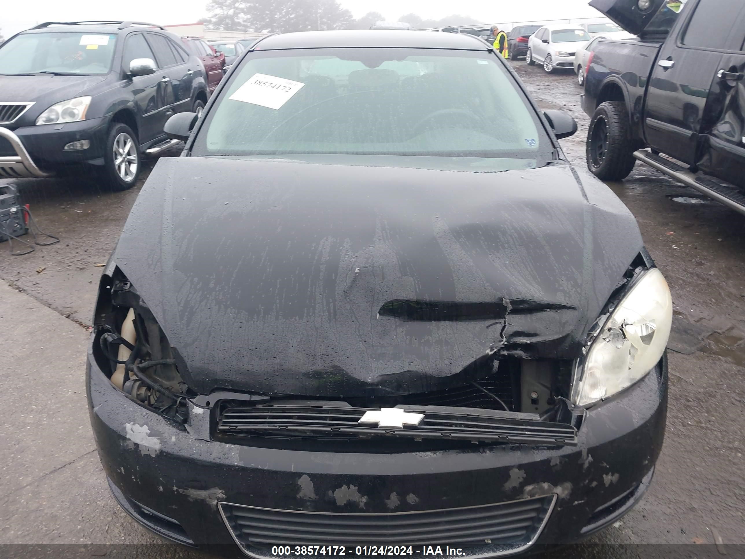 Photo 5 VIN: 2G1WB55K179385573 - CHEVROLET IMPALA 