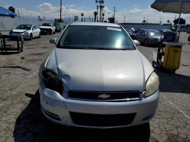 Photo 4 VIN: 2G1WB55K679168925 - CHEVROLET IMPALA 