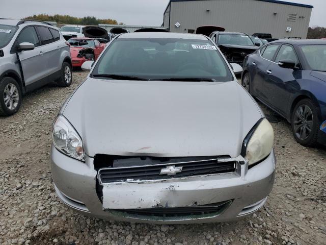 Photo 4 VIN: 2G1WB55K979172645 - CHEVROLET IMPALA 