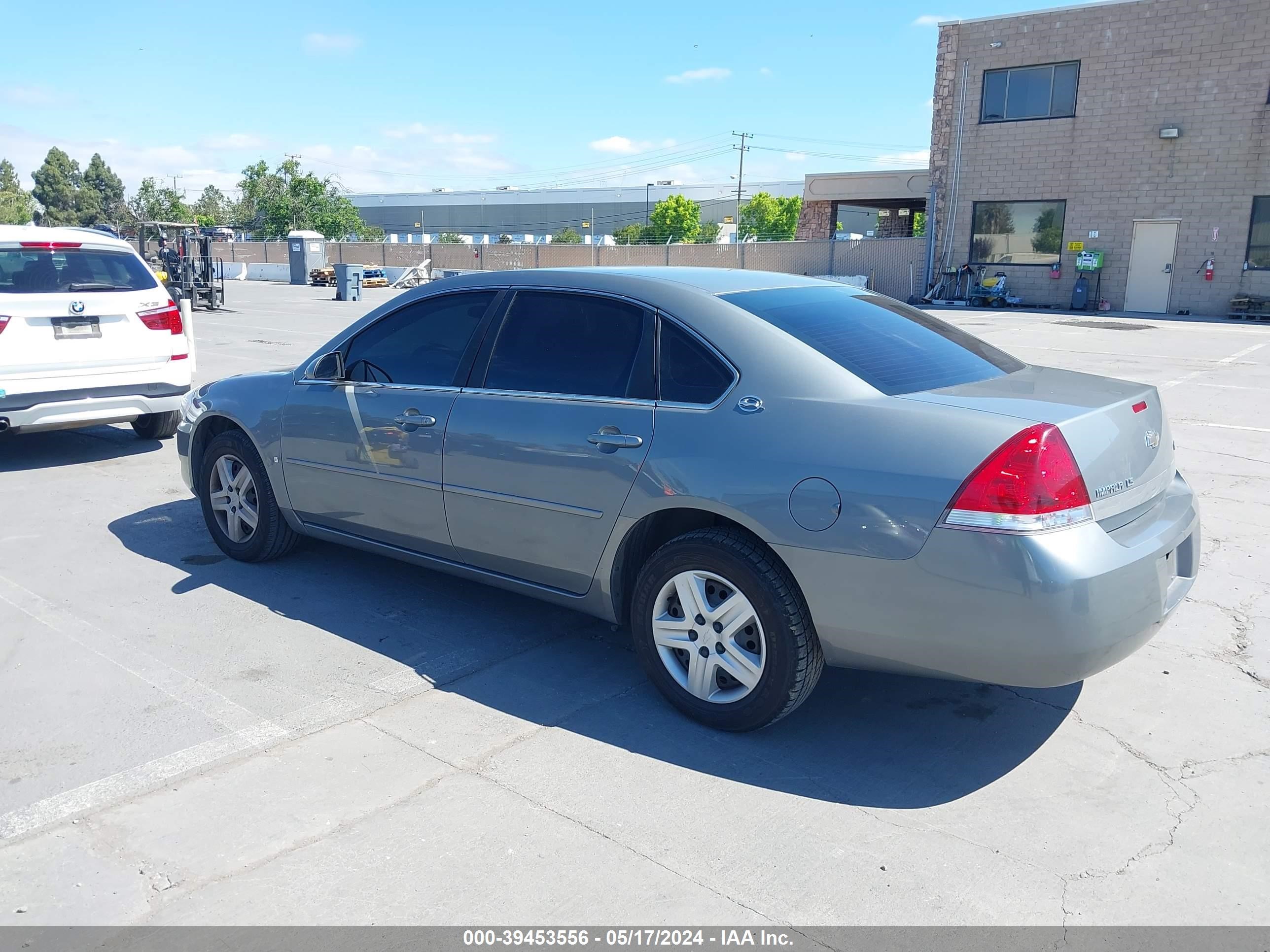 Photo 2 VIN: 2G1WB55KX79129996 - CHEVROLET IMPALA 