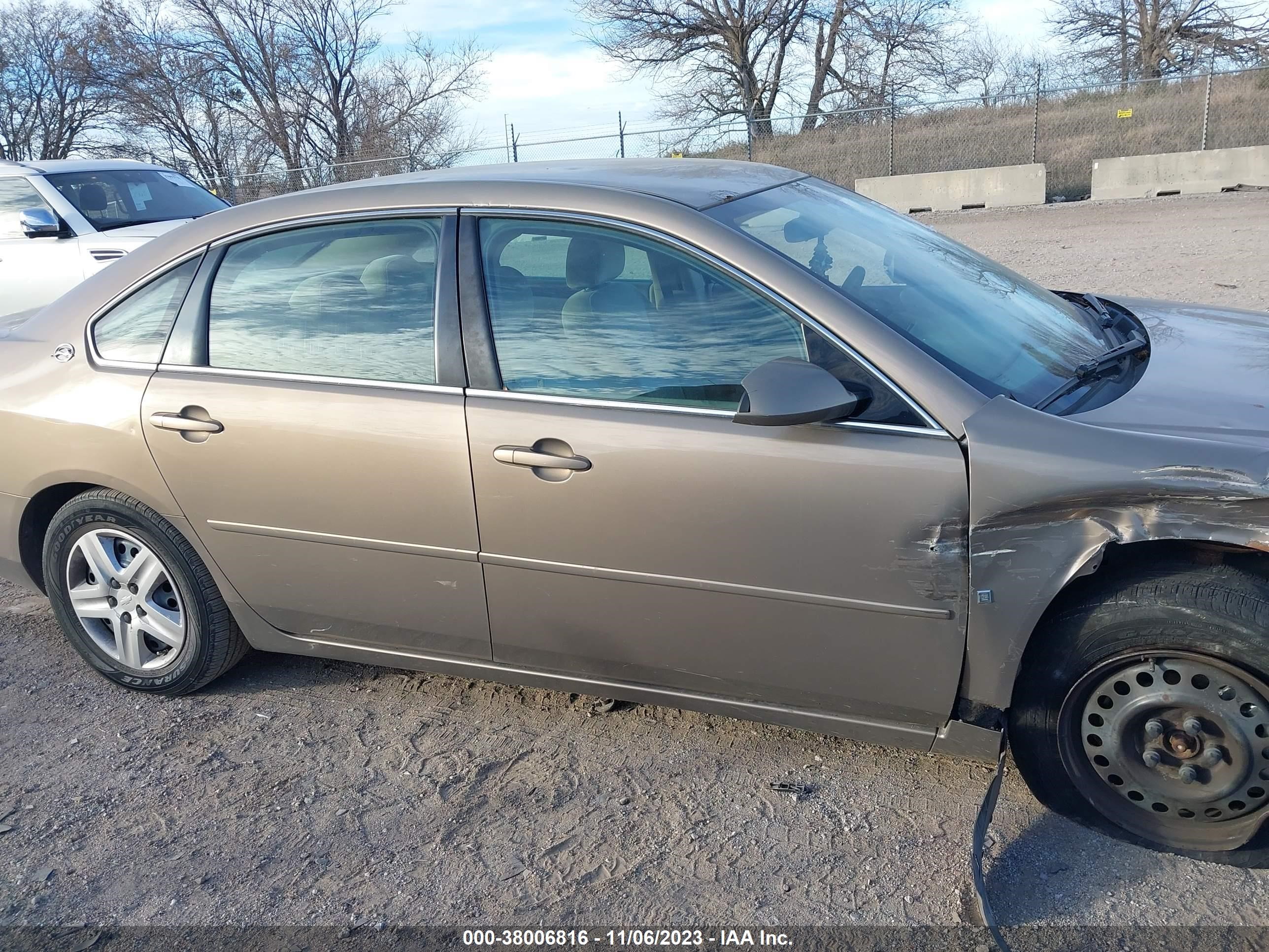 Photo 12 VIN: 2G1WB58K079171752 - CHEVROLET IMPALA 