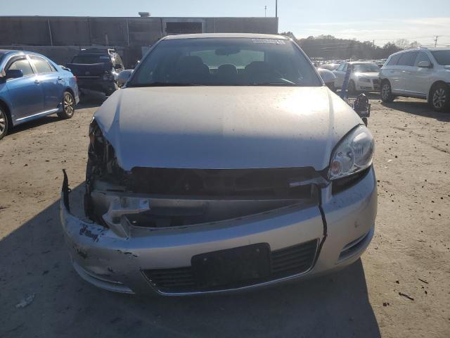 Photo 4 VIN: 2G1WB58K179276378 - CHEVROLET IMPALA LS 