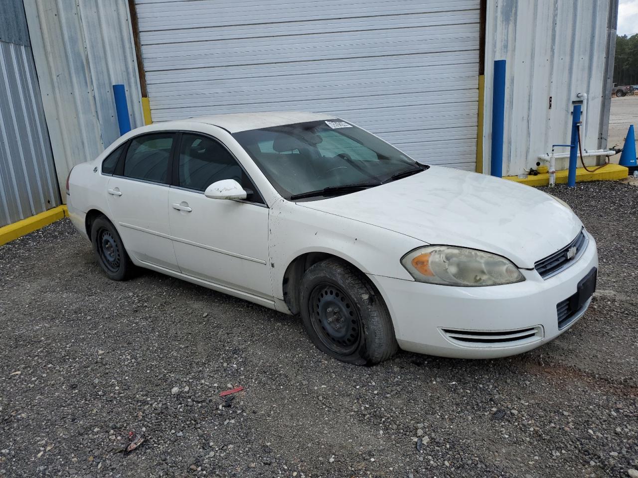 Photo 17 VIN: 2G1WB58K181344436 - CHEVROLET IMPALA 