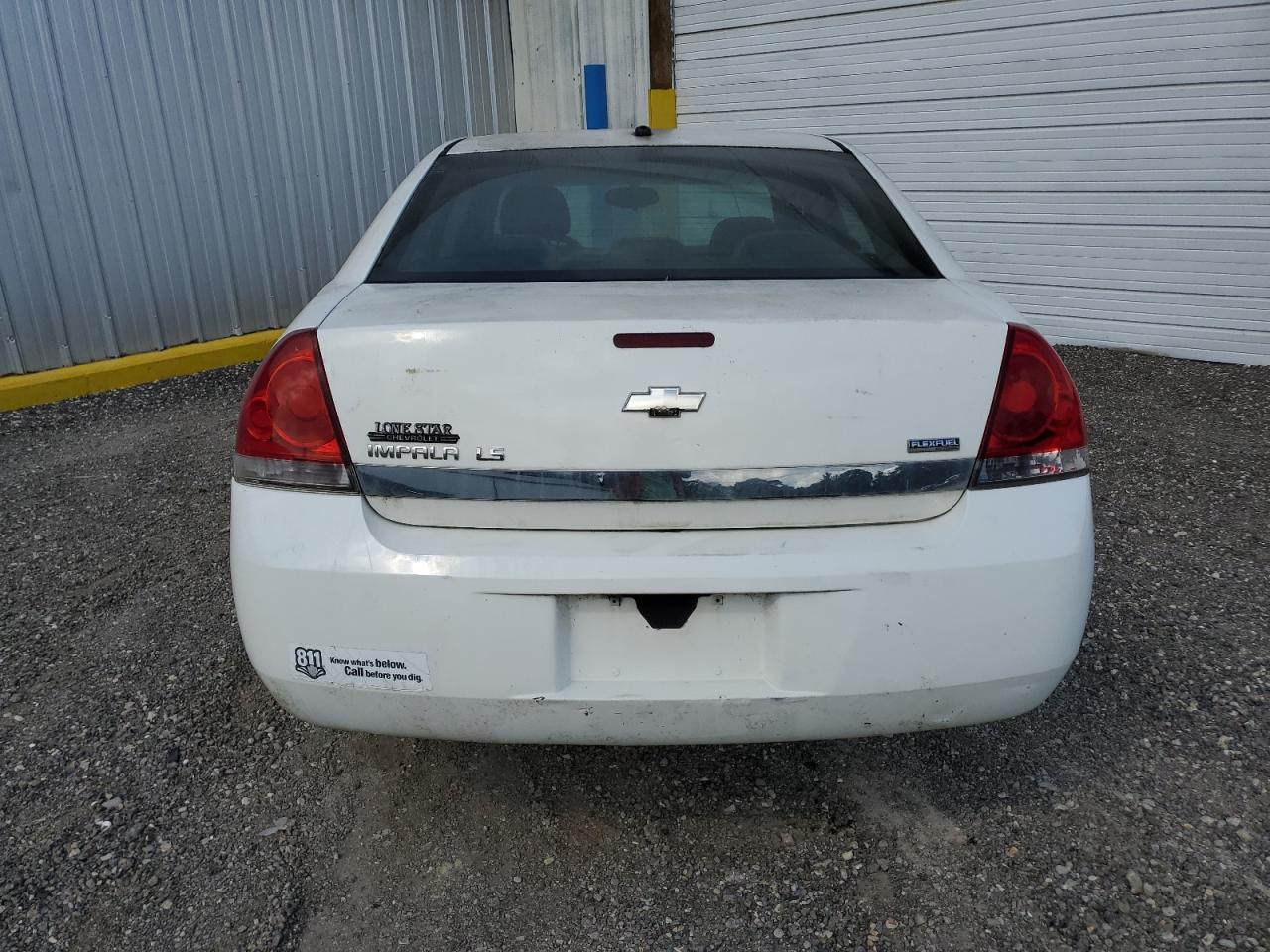 Photo 24 VIN: 2G1WB58K181344436 - CHEVROLET IMPALA 