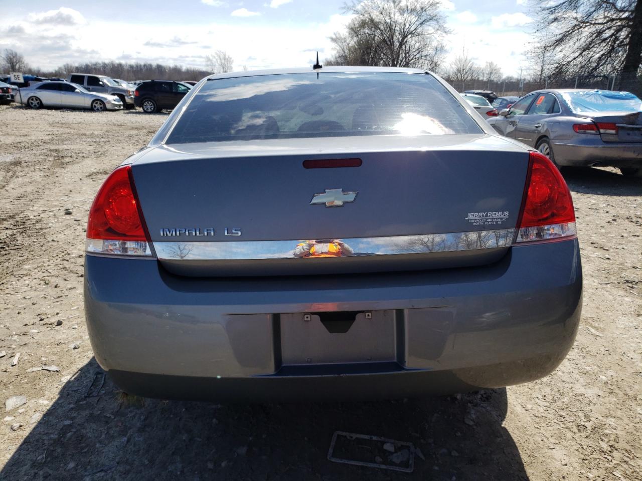 Photo 5 VIN: 2G1WB58K269147810 - CHEVROLET IMPALA 