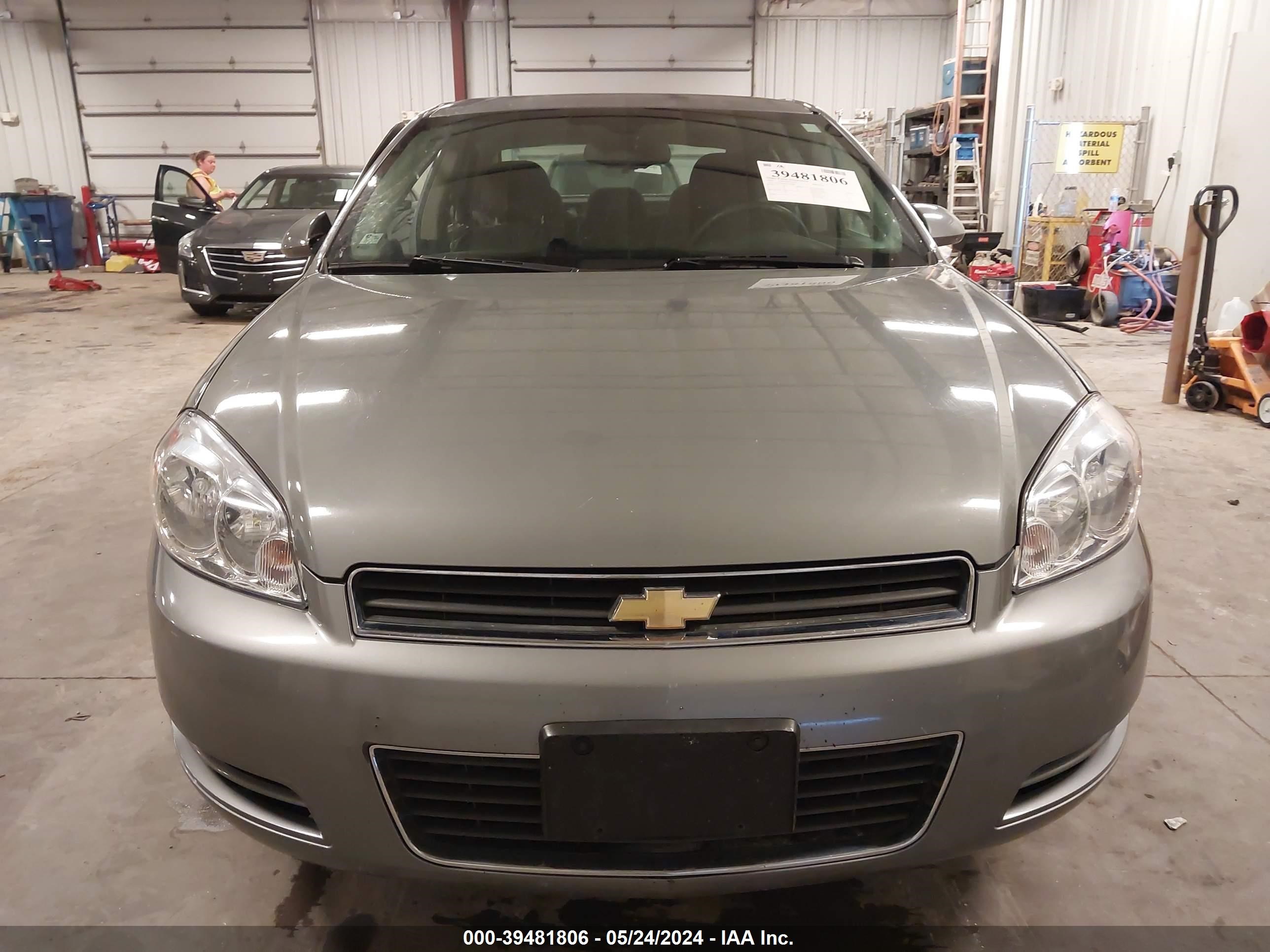 Photo 12 VIN: 2G1WB58K479239468 - CHEVROLET IMPALA 