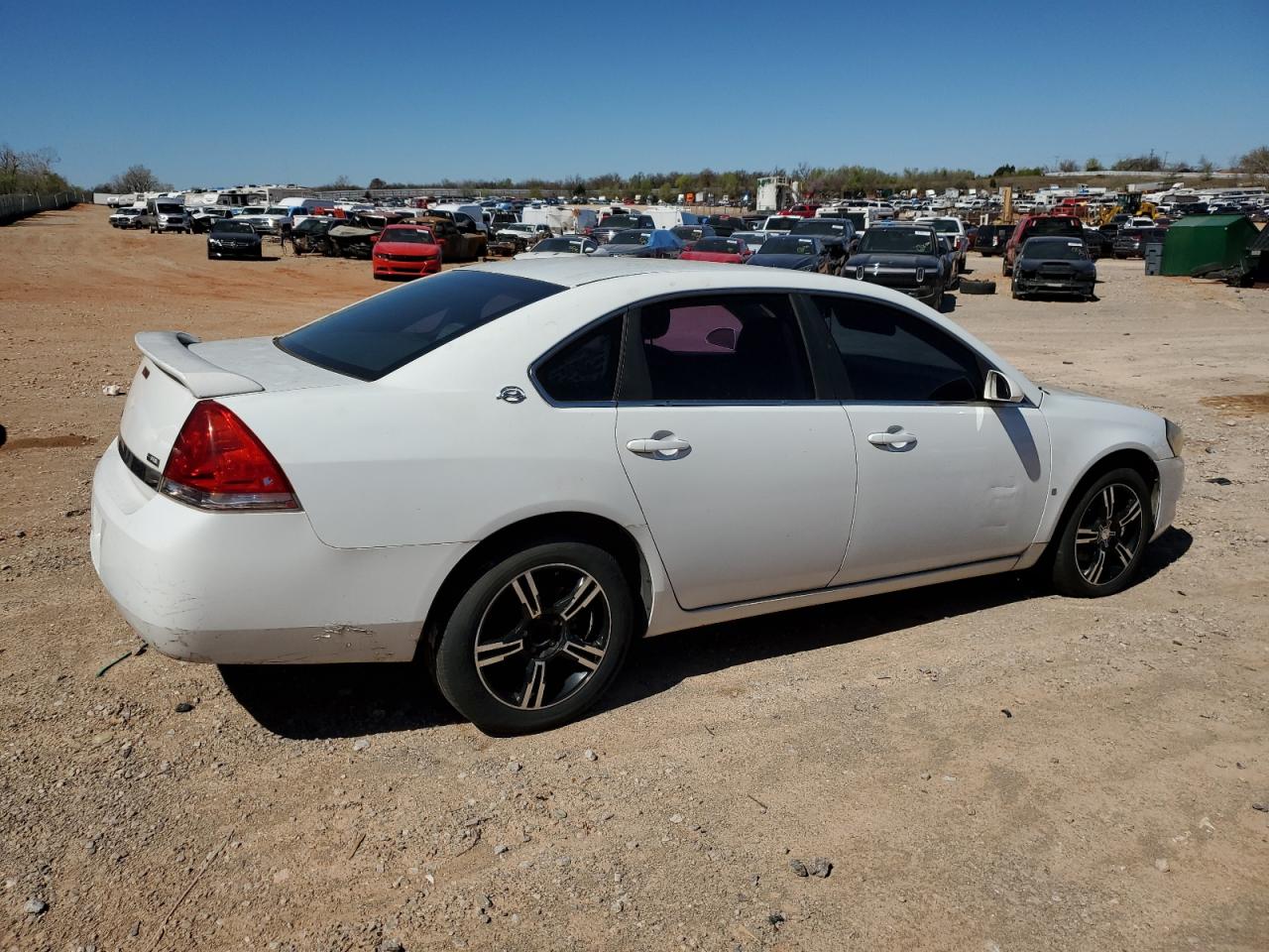 Photo 2 VIN: 2G1WB58K481262555 - CHEVROLET IMPALA 