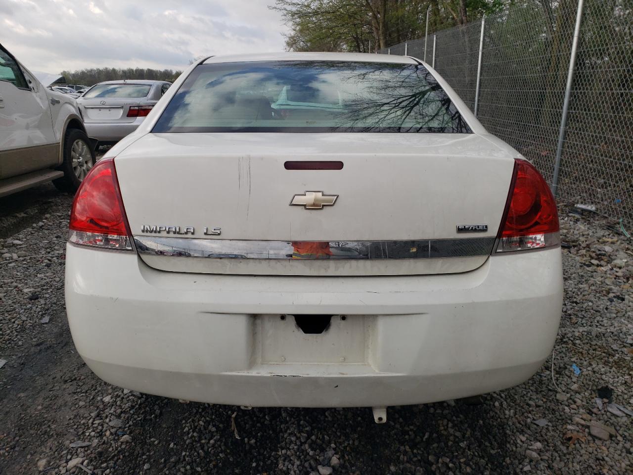 Photo 5 VIN: 2G1WB58K579319099 - CHEVROLET IMPALA 