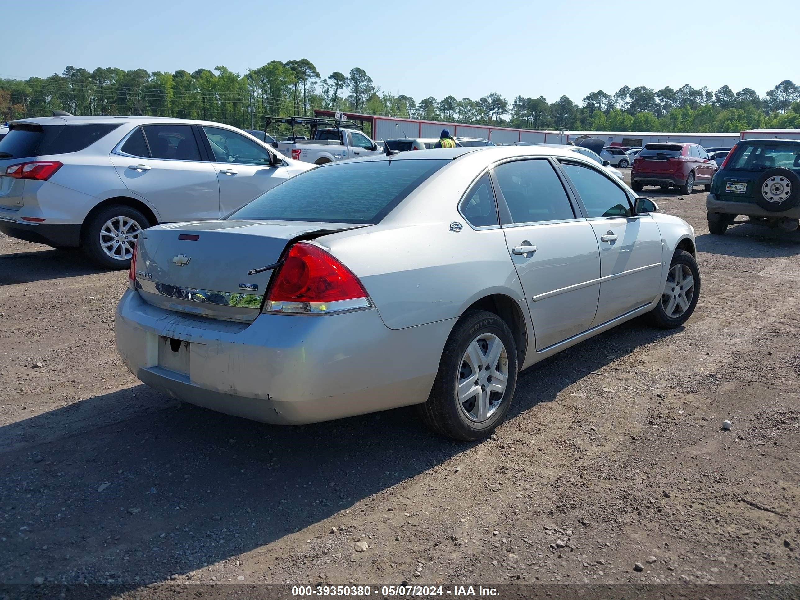 Photo 3 VIN: 2G1WB58K679193304 - CHEVROLET IMPALA 