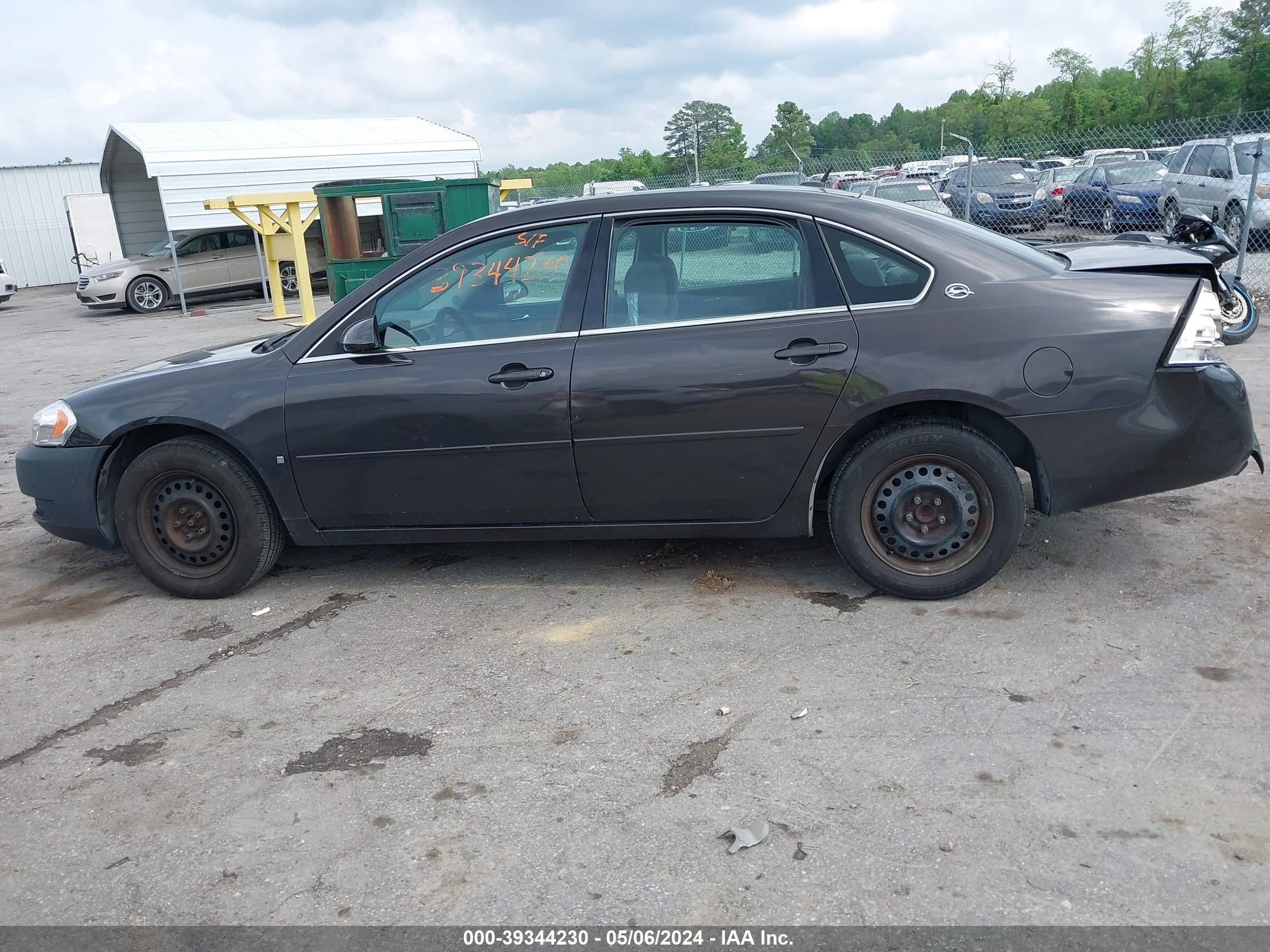 Photo 13 VIN: 2G1WB58K689188606 - CHEVROLET IMPALA 