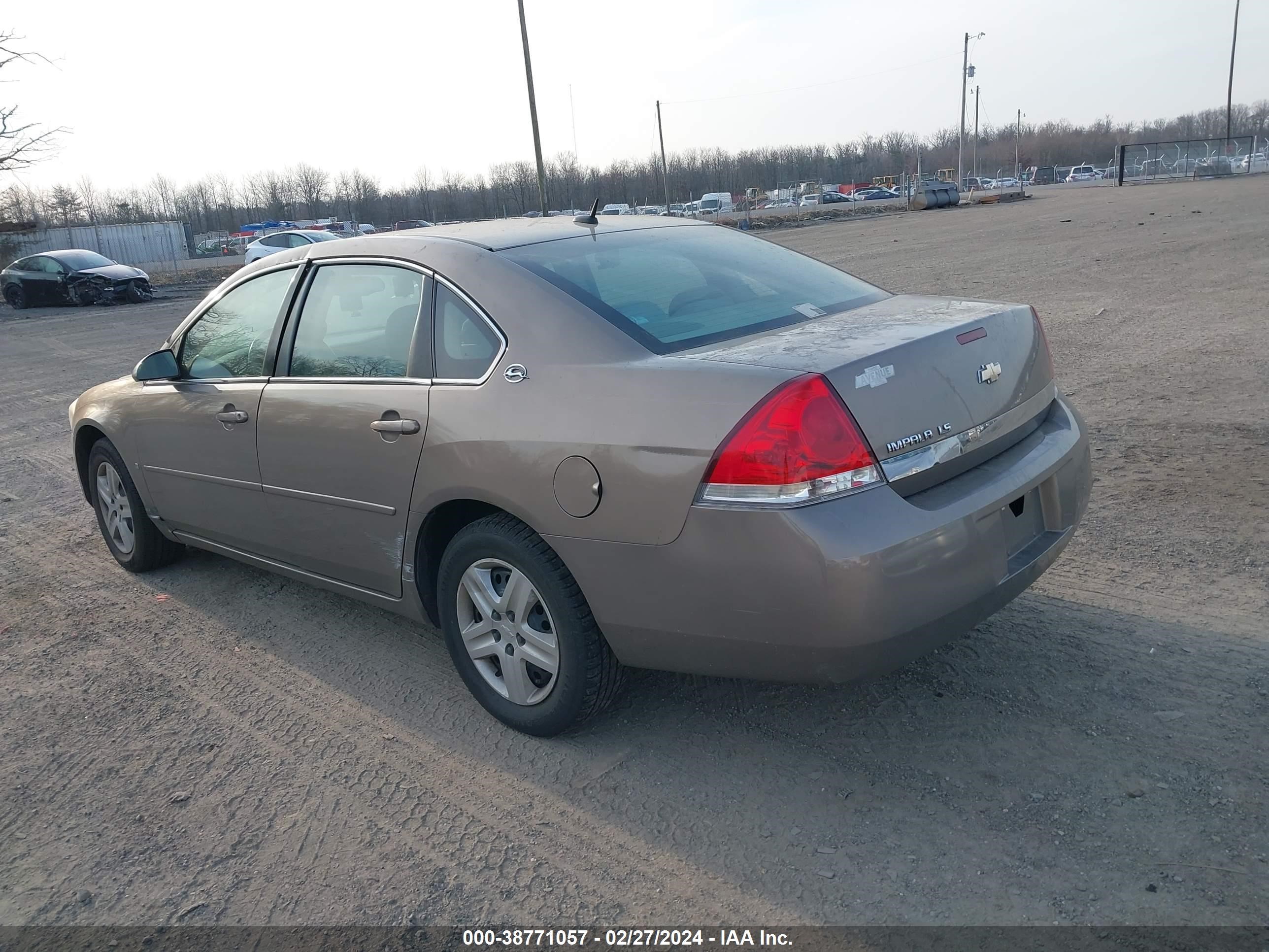 Photo 2 VIN: 2G1WB58K769120019 - CHEVROLET IMPALA 