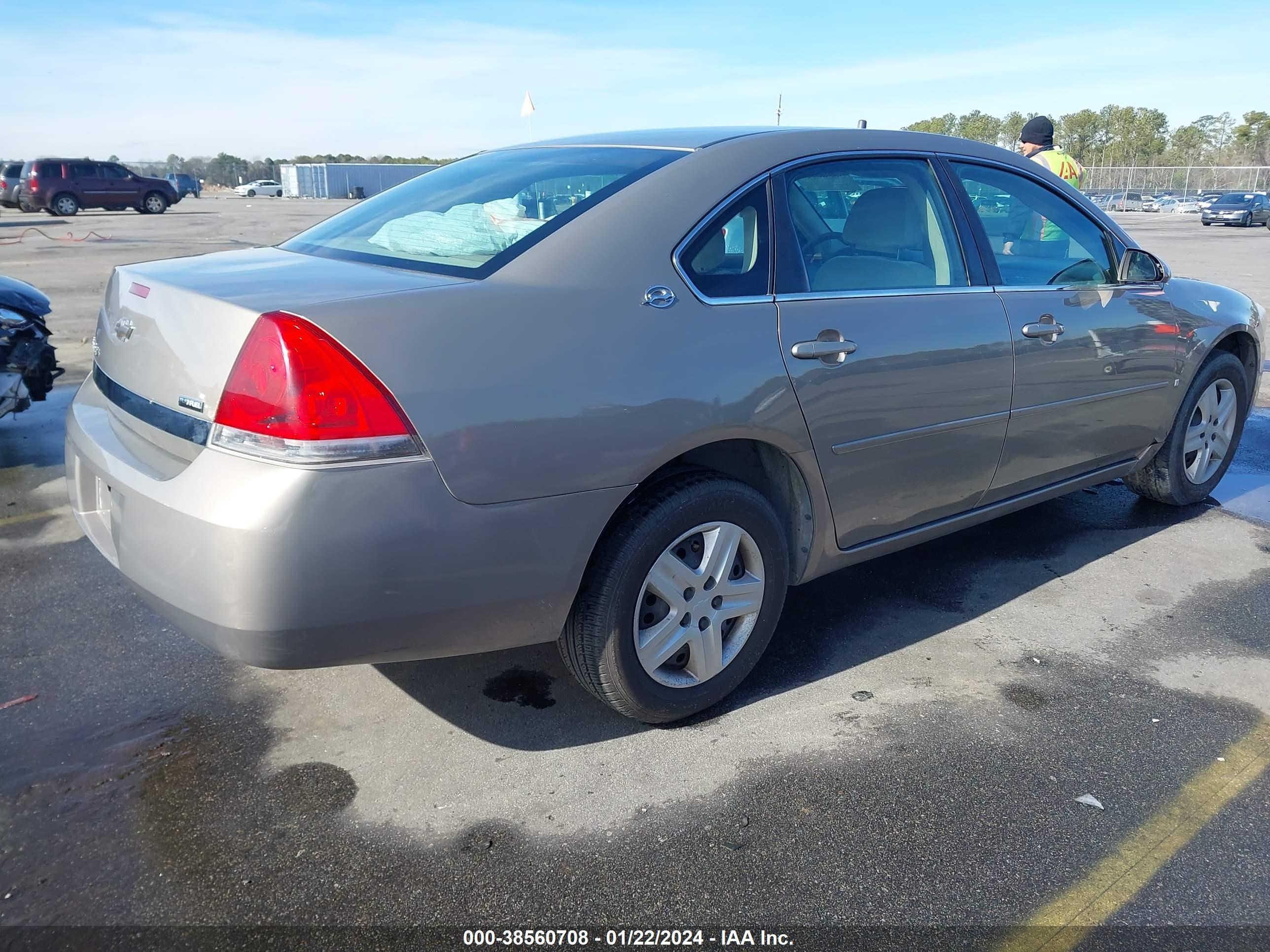 Photo 3 VIN: 2G1WB58K779386416 - CHEVROLET IMPALA 