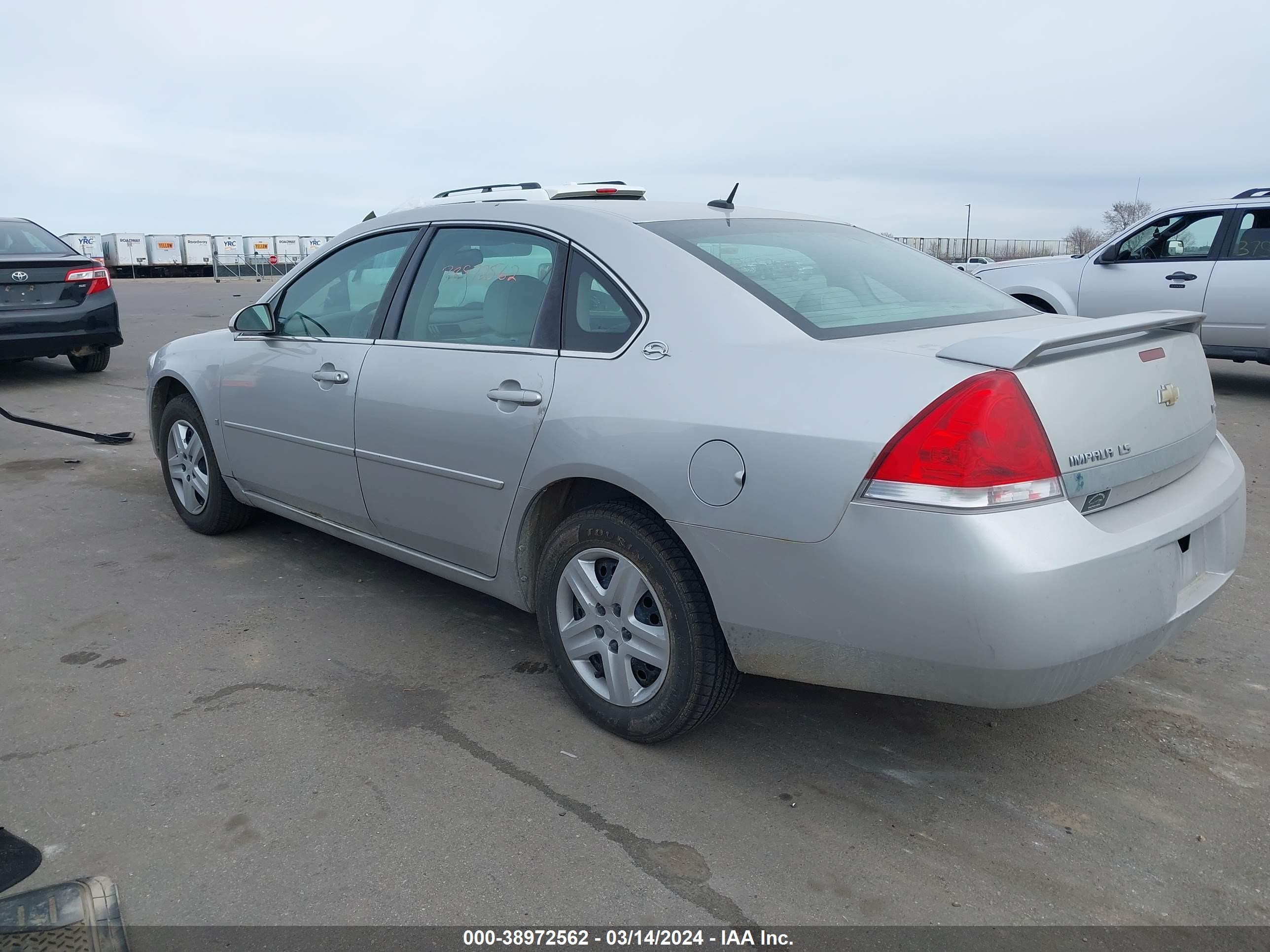 Photo 2 VIN: 2G1WB58K879121116 - CHEVROLET IMPALA 