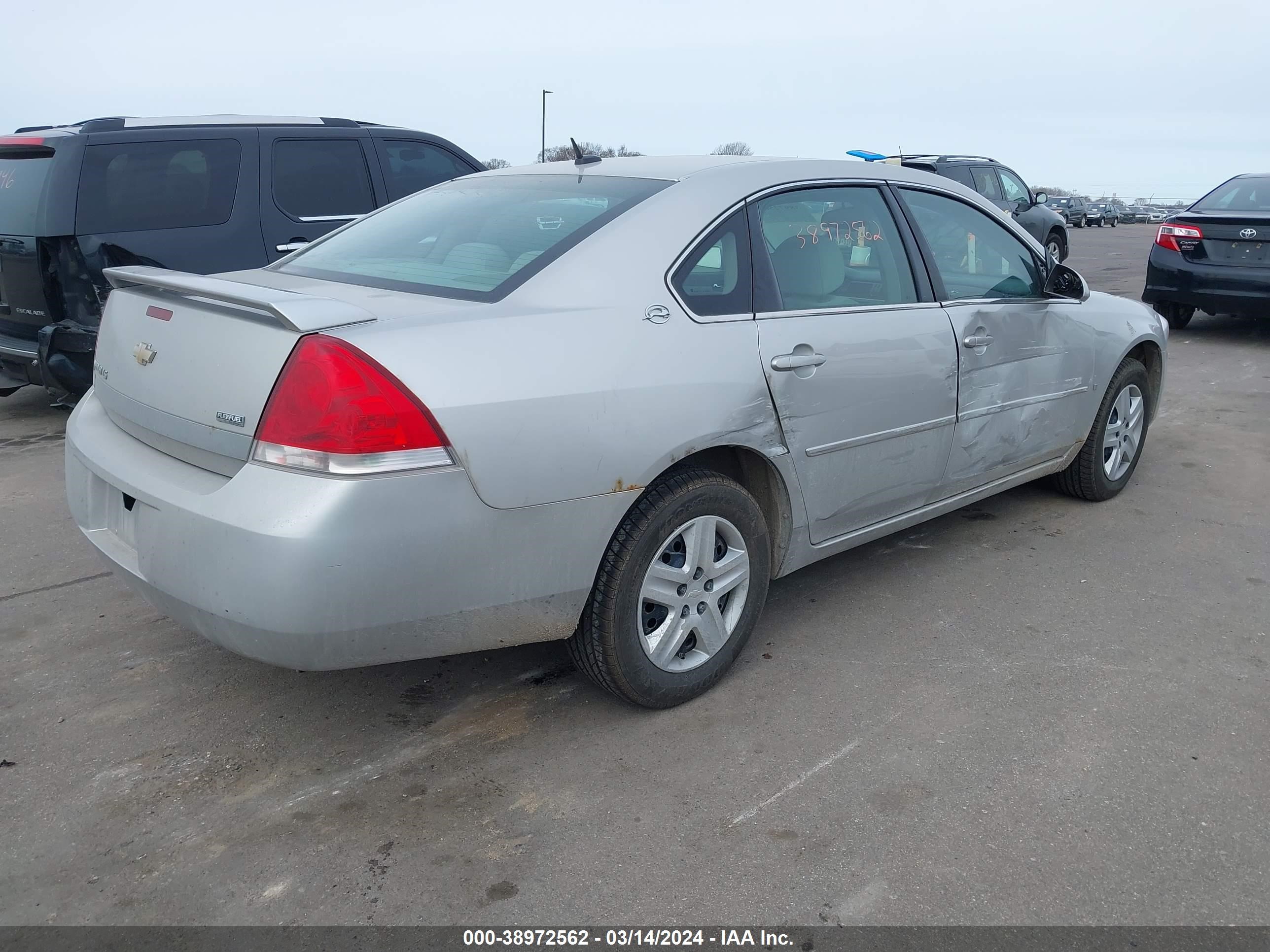 Photo 3 VIN: 2G1WB58K879121116 - CHEVROLET IMPALA 