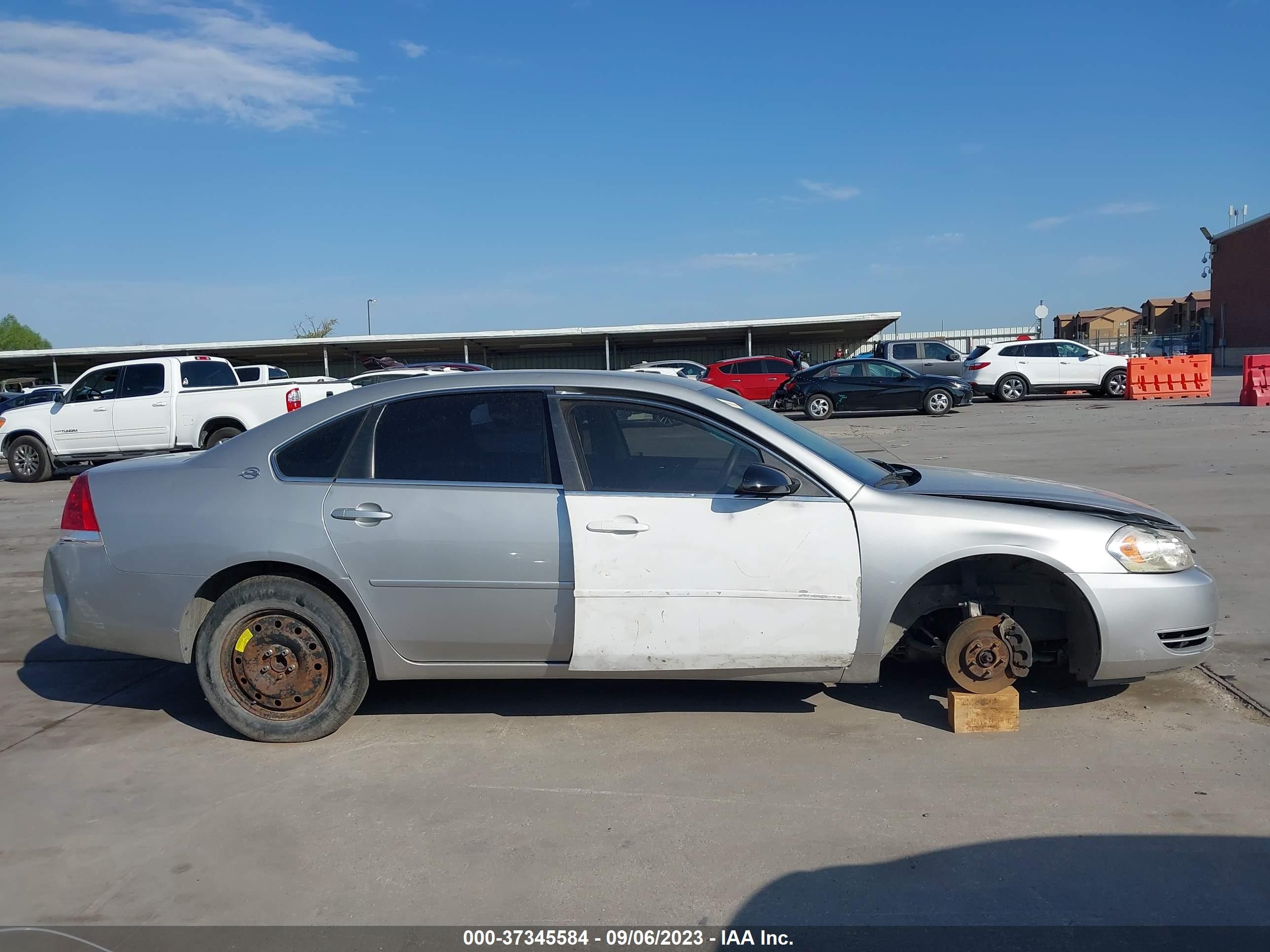 Photo 11 VIN: 2G1WB58K879181865 - FORD ESCAPE 