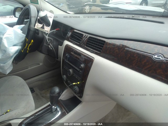 Photo 4 VIN: 2G1WB5E30G1172590 - CHEVROLET IMPALA LIMITED 