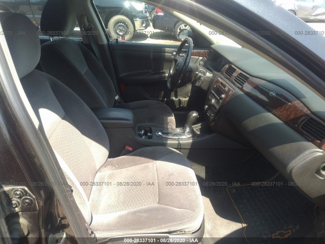 Photo 4 VIN: 2G1WB5E31C1131816 - CHEVROLET IMPALA 