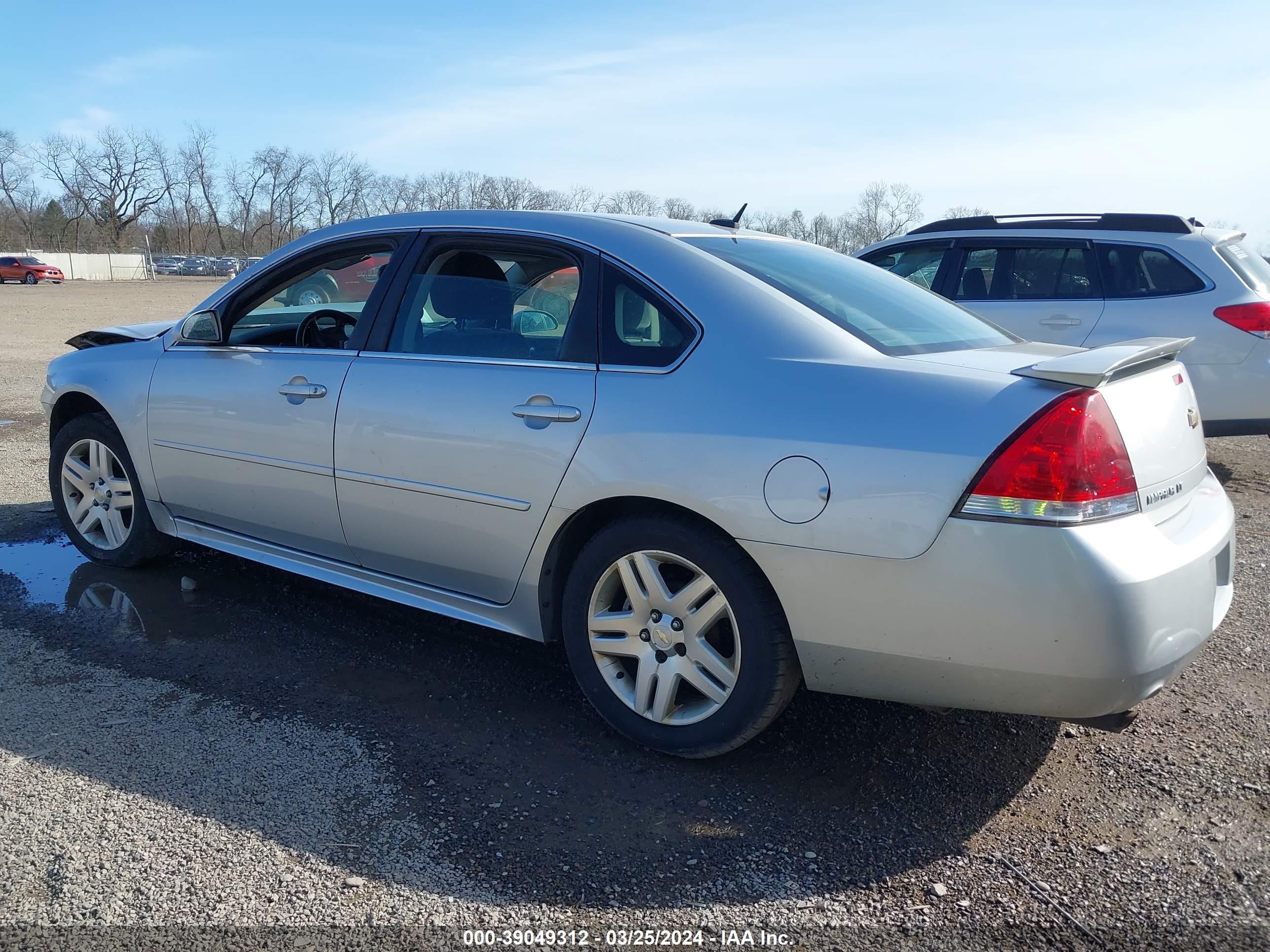 Photo 2 VIN: 2G1WB5E31D1197770 - CHEVROLET IMPALA 