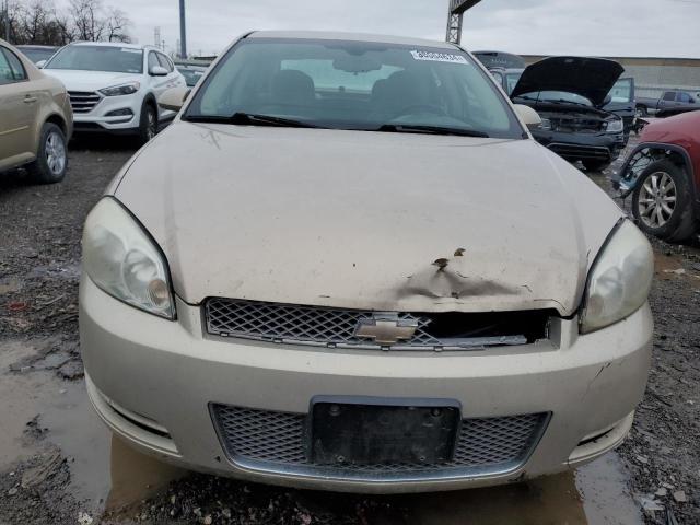 Photo 4 VIN: 2G1WB5E32C1188218 - CHEVROLET IMPALA 