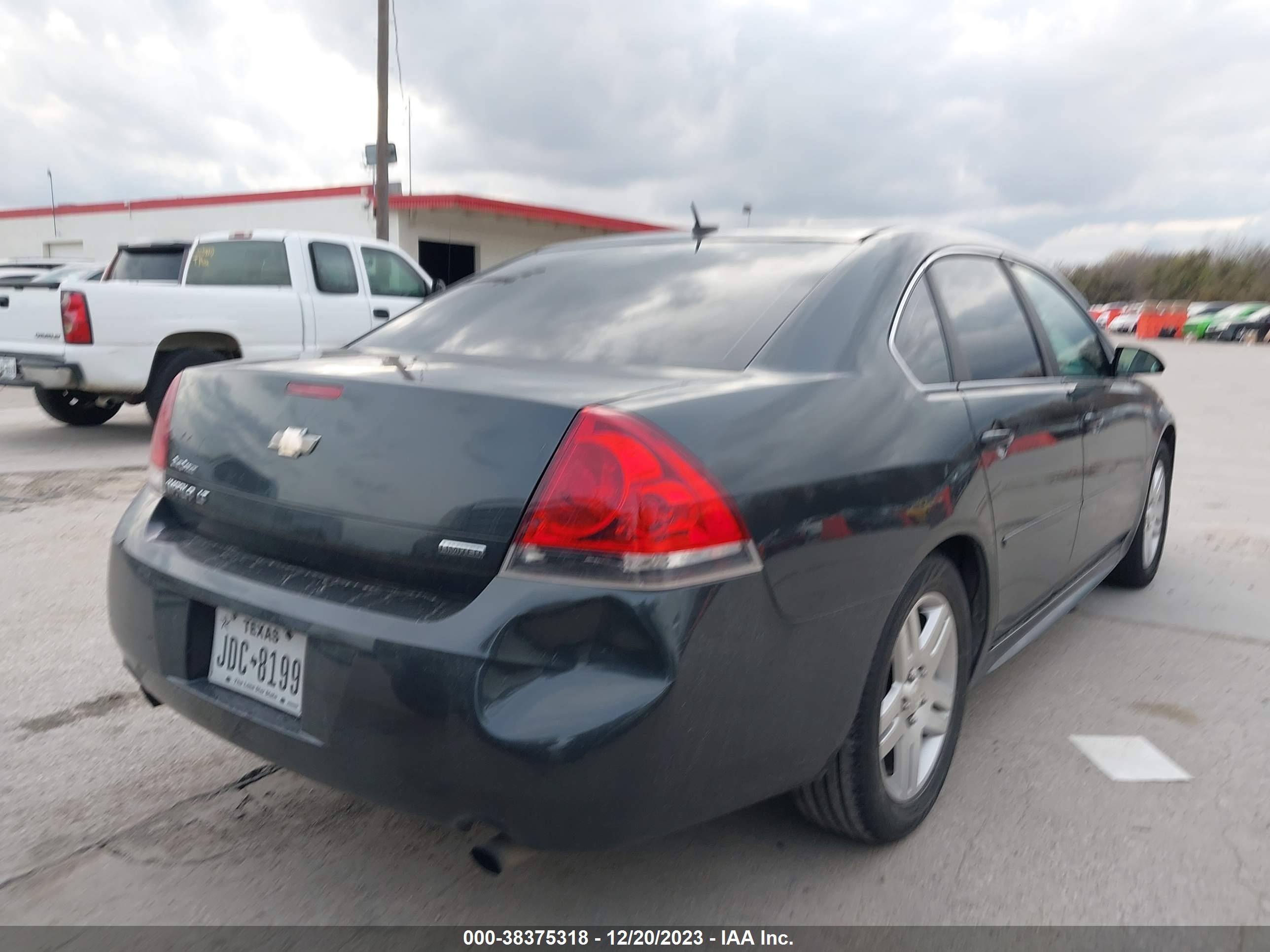 Photo 3 VIN: 2G1WB5E33E1105012 - CHEVROLET IMPALA 