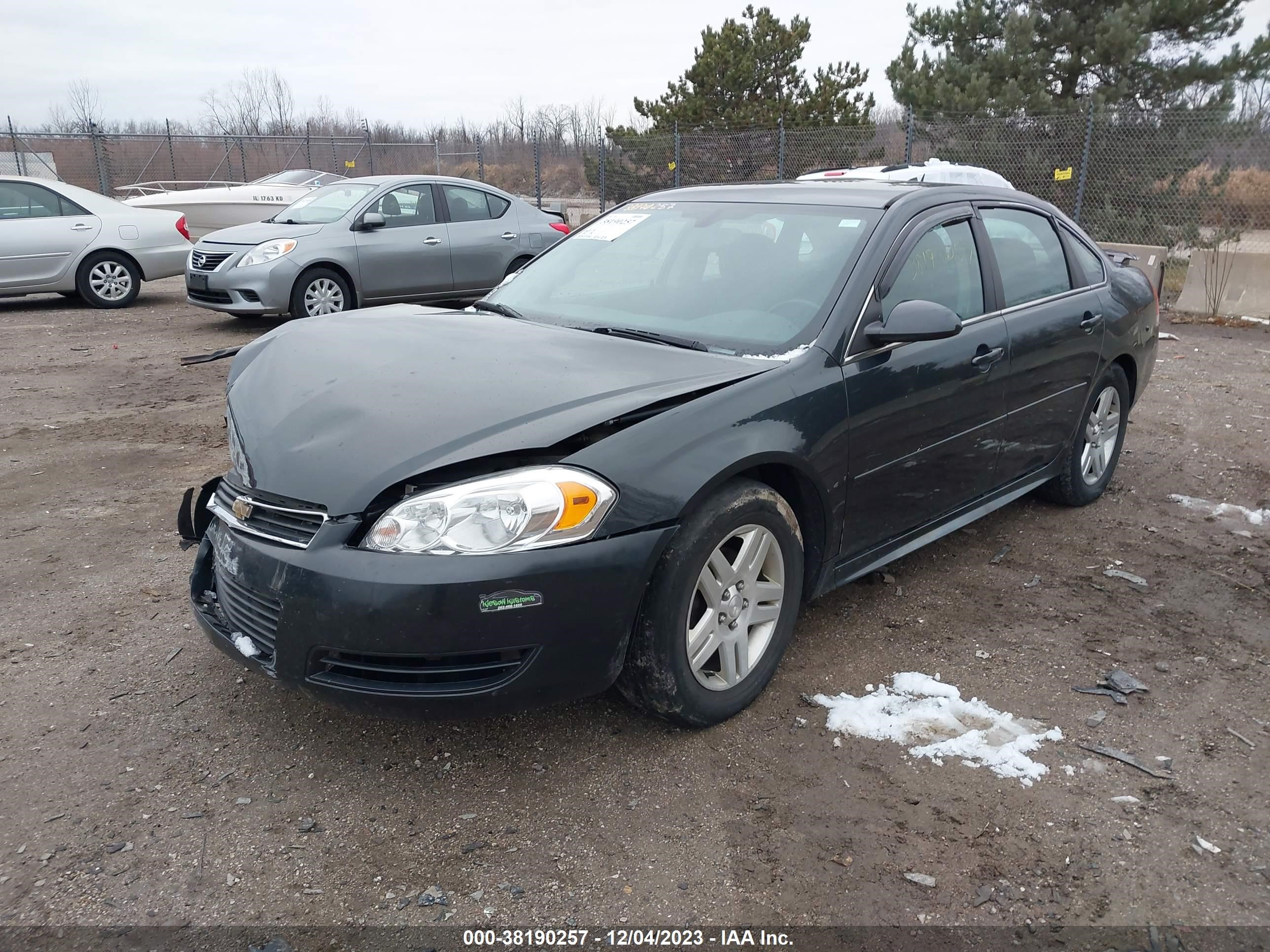 Photo 1 VIN: 2G1WB5E34C1212373 - CHEVROLET IMPALA 