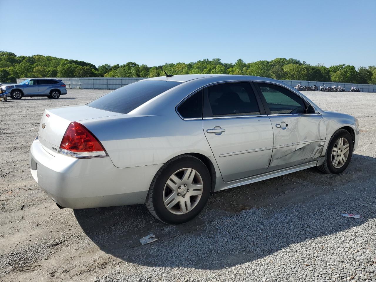 Photo 2 VIN: 2G1WB5E34E1134857 - CHEVROLET IMPALA 