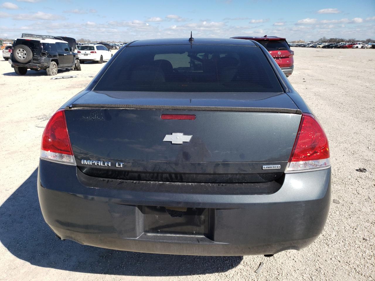 Photo 5 VIN: 2G1WB5E34E1135782 - CHEVROLET IMPALA 