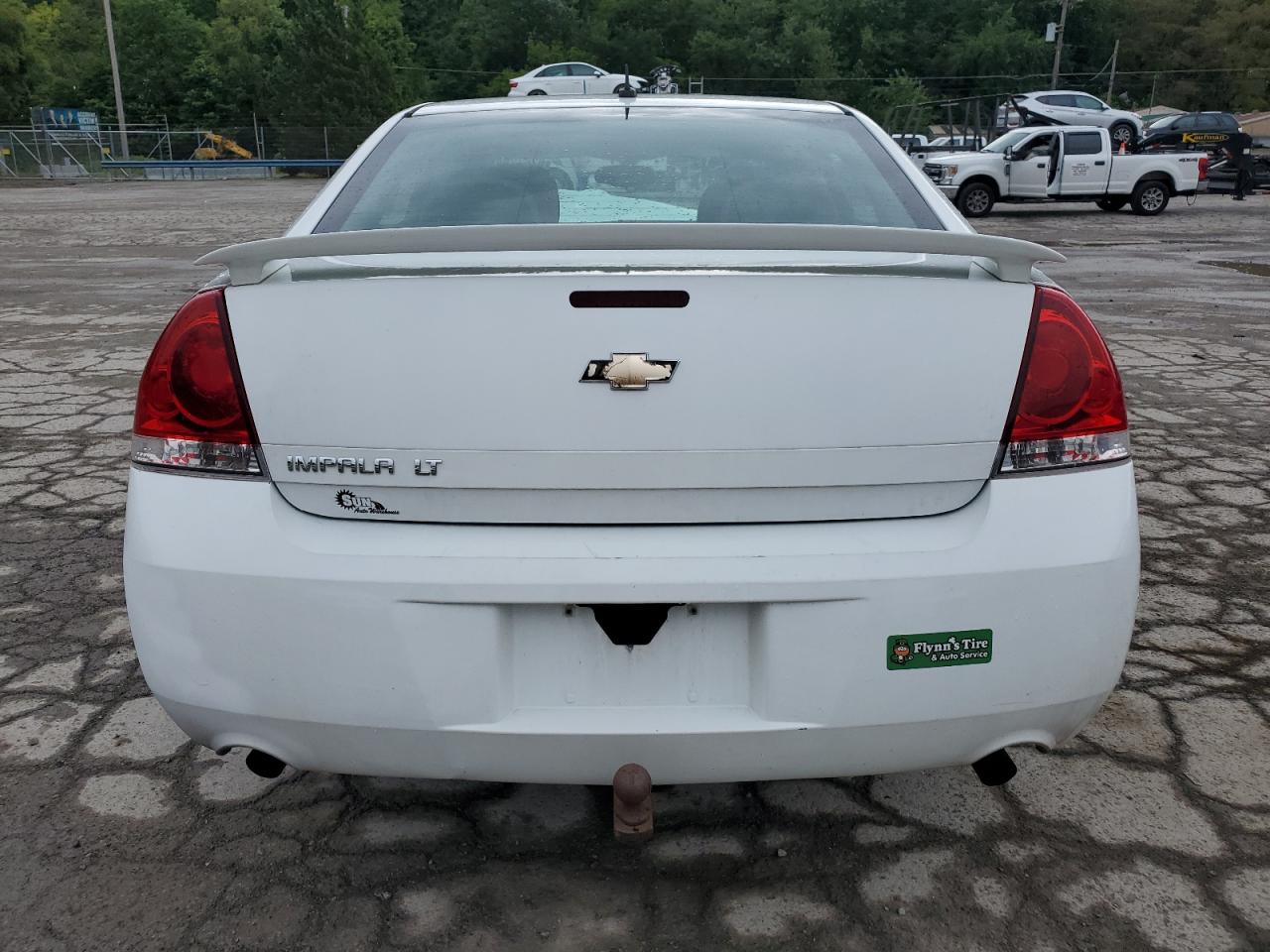 Photo 5 VIN: 2G1WB5E35C1210082 - CHEVROLET IMPALA 