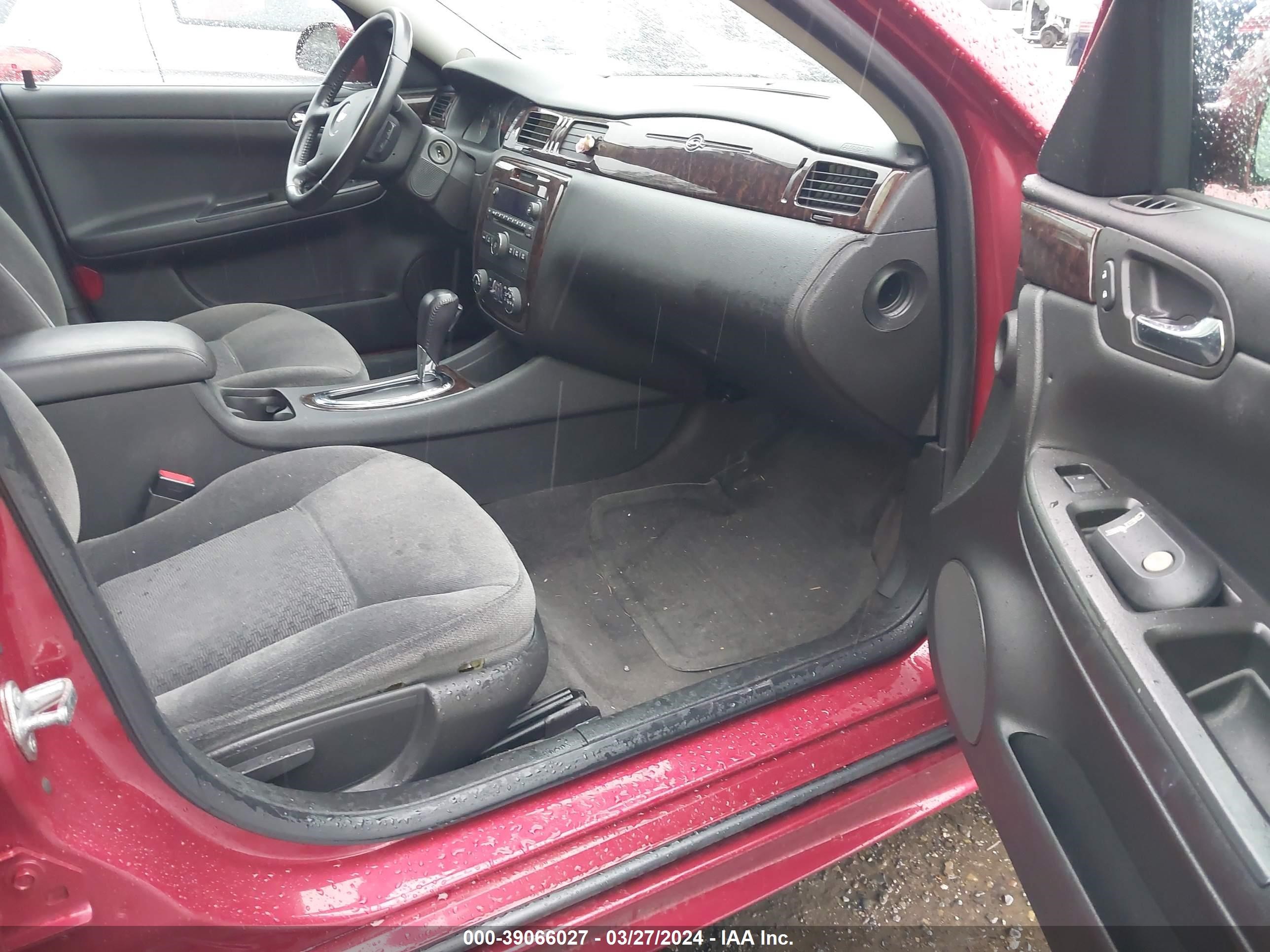 Photo 4 VIN: 2G1WB5E35E1178933 - CHEVROLET IMPALA 